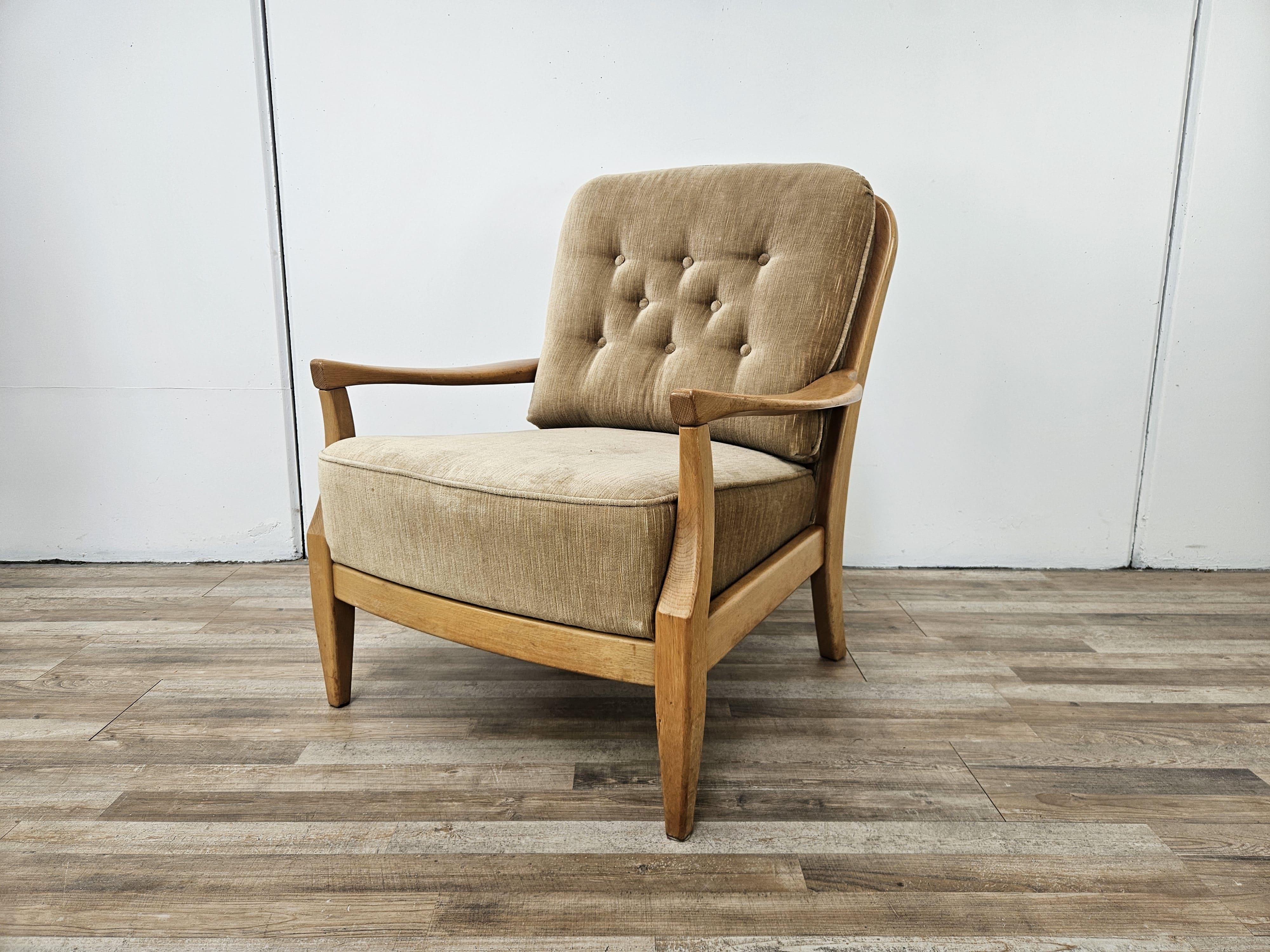 Fauteuil de salon en hêtre des années 1970 Bon état - En vente à Premariacco, IT