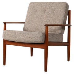 Poltrona danese FD118 di Grete Jalk per France & Søn, anni ’60