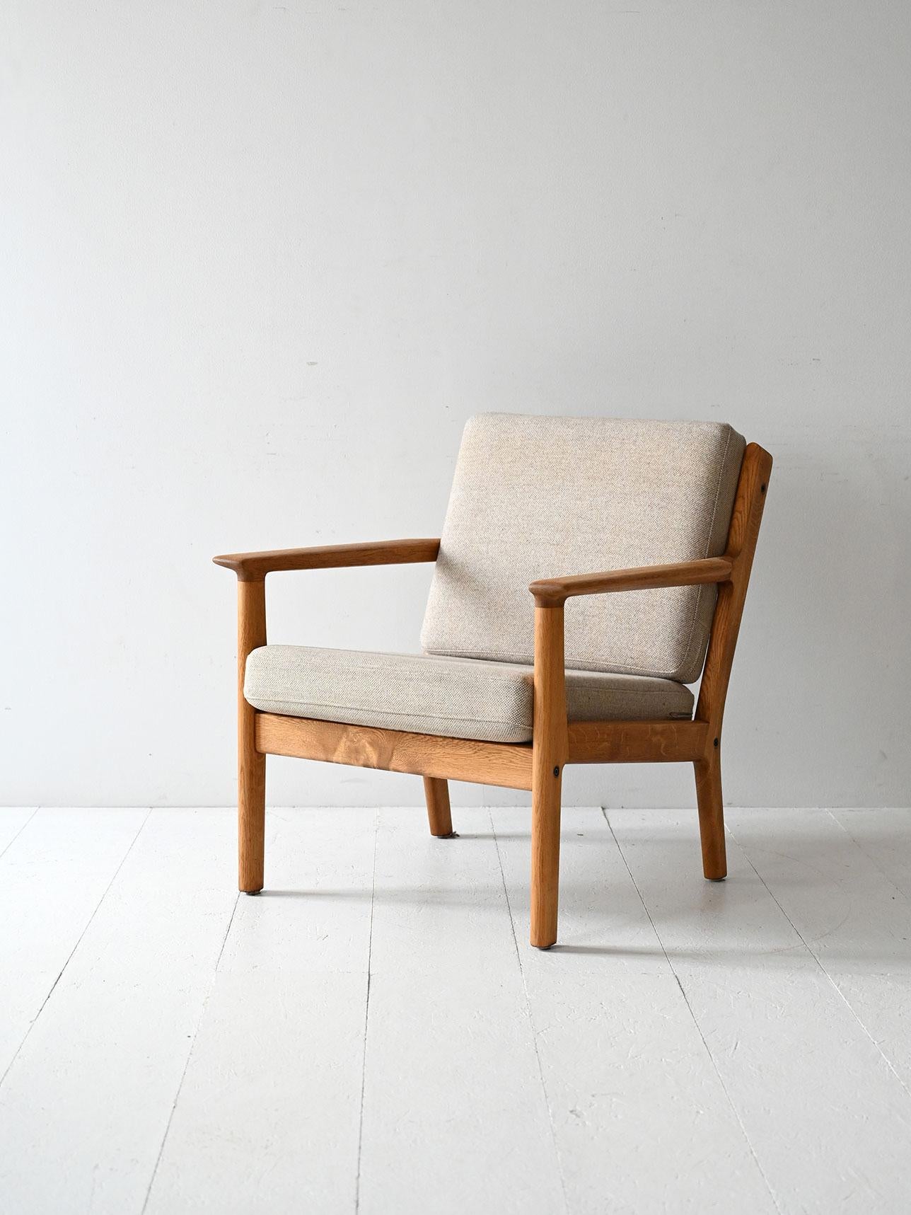 Scandinavian Modern Hans Wegner GE265 vintage Danish armchair with fixed backrest For Sale