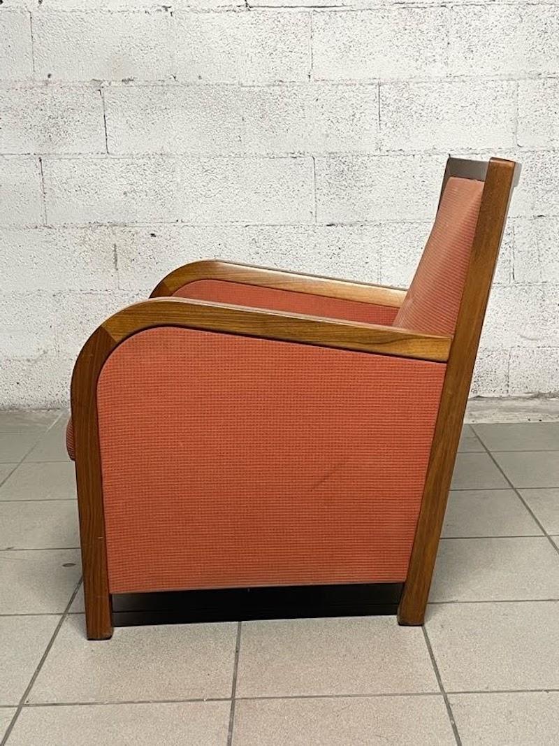 1940s deco sillón de nogal y tela en venta 4