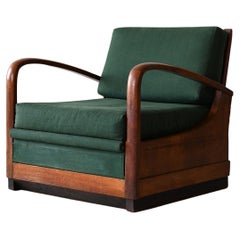 Vintage Deco armchair convertible into bed