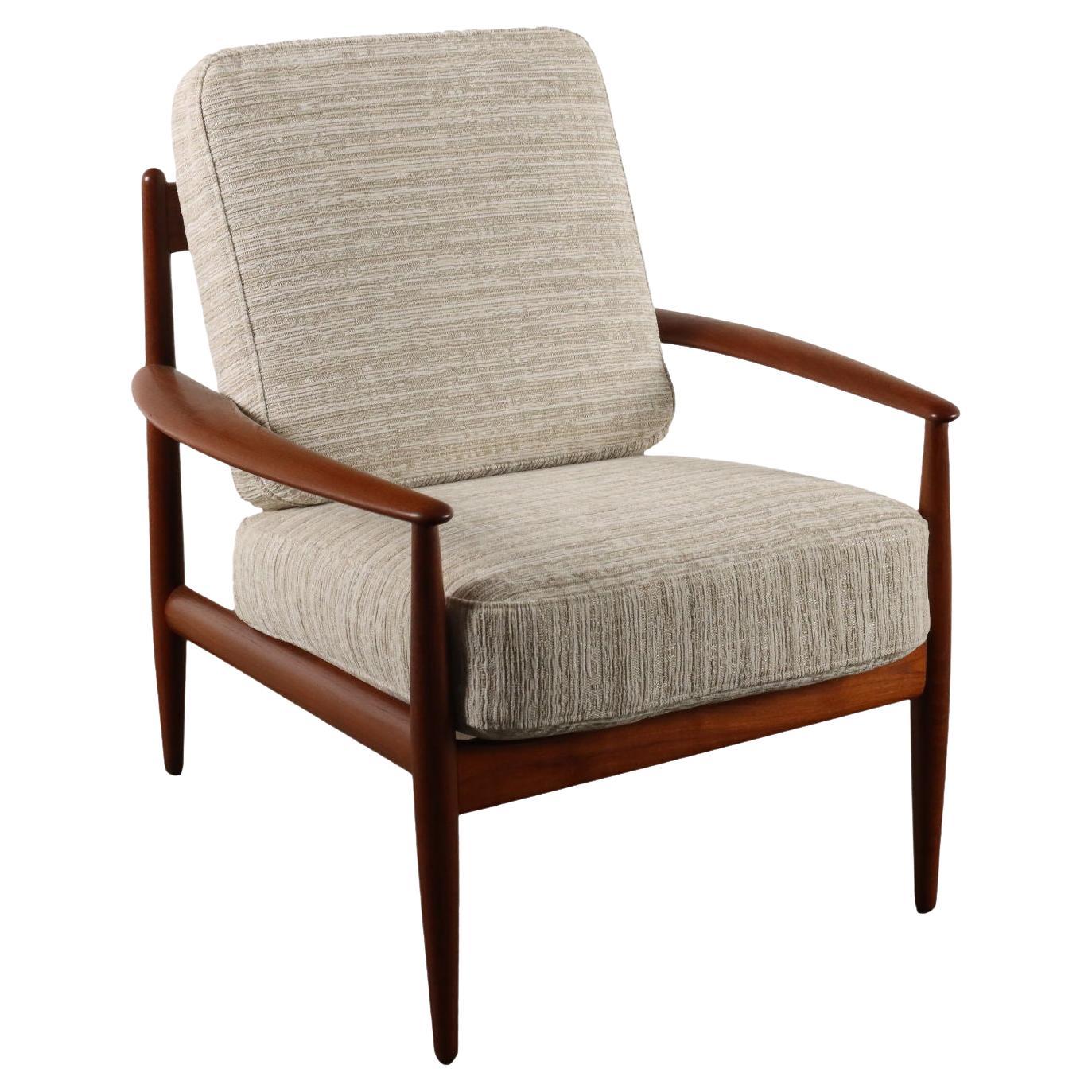 Fauteuil par Grete Jalk pour France et Son 1960s