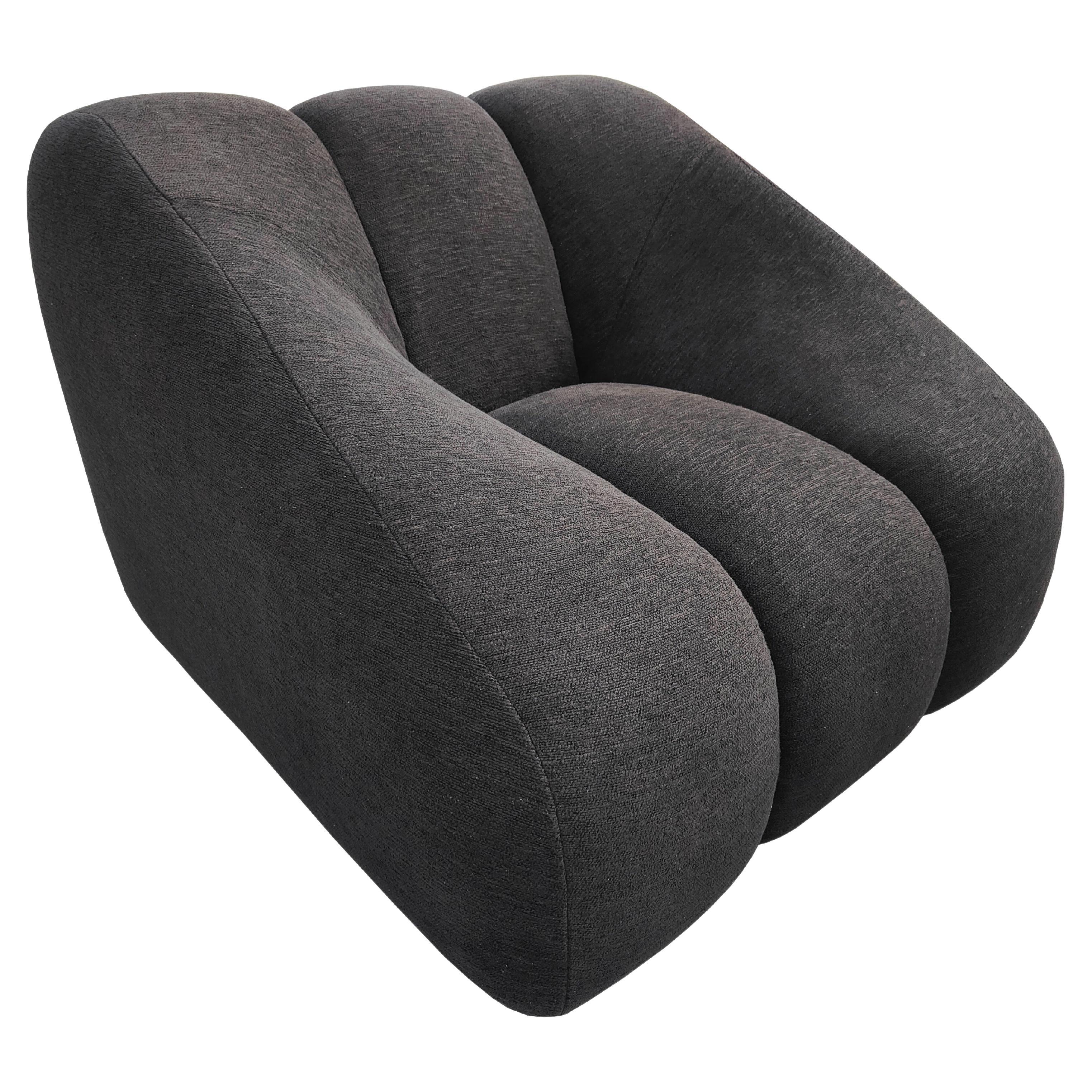 NEW armchair in black fabric. By Legame Italia For Sale