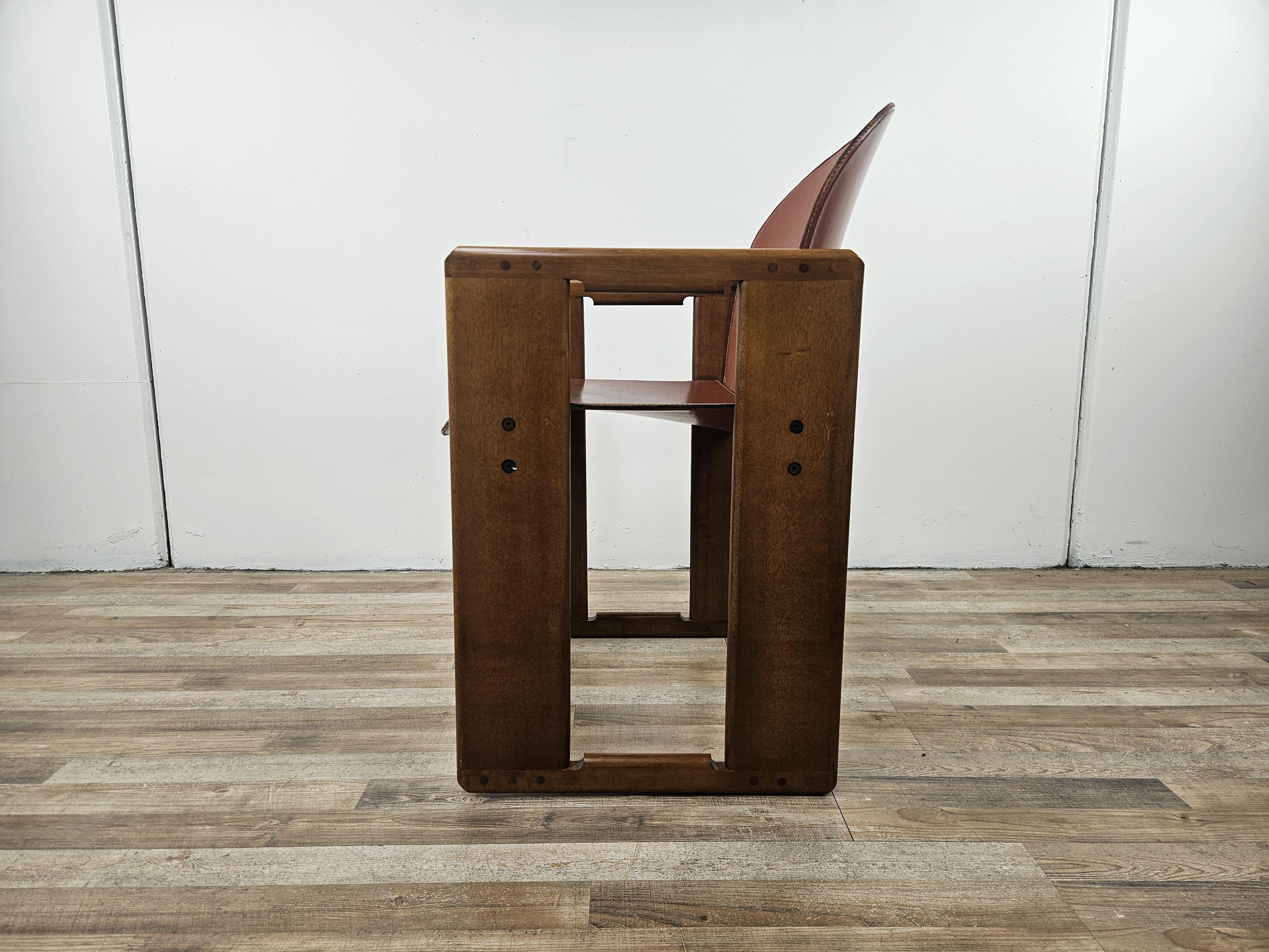 Mid-Century Modern Poltrona Dialogo di Afra e Tobia Scarpa per B&B Italia 1970
