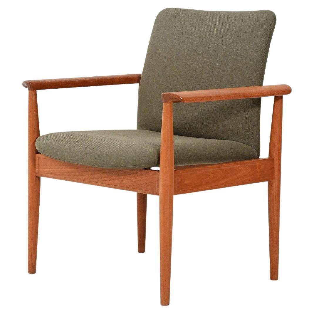 Fauteuil "Diplomat" de Finn Juhl en vente