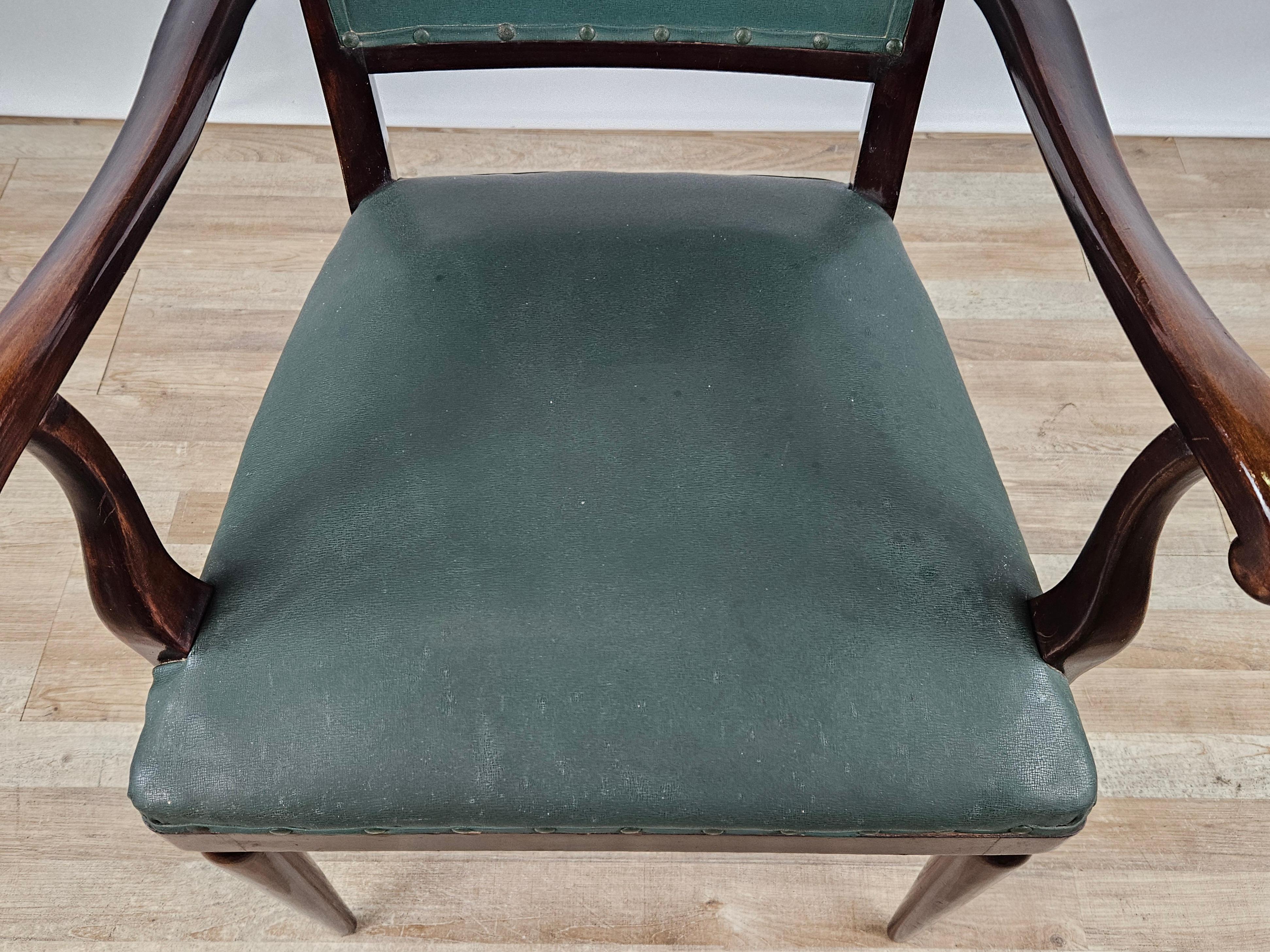 Walnut upholstered executive armchair 20th century For Sale 4