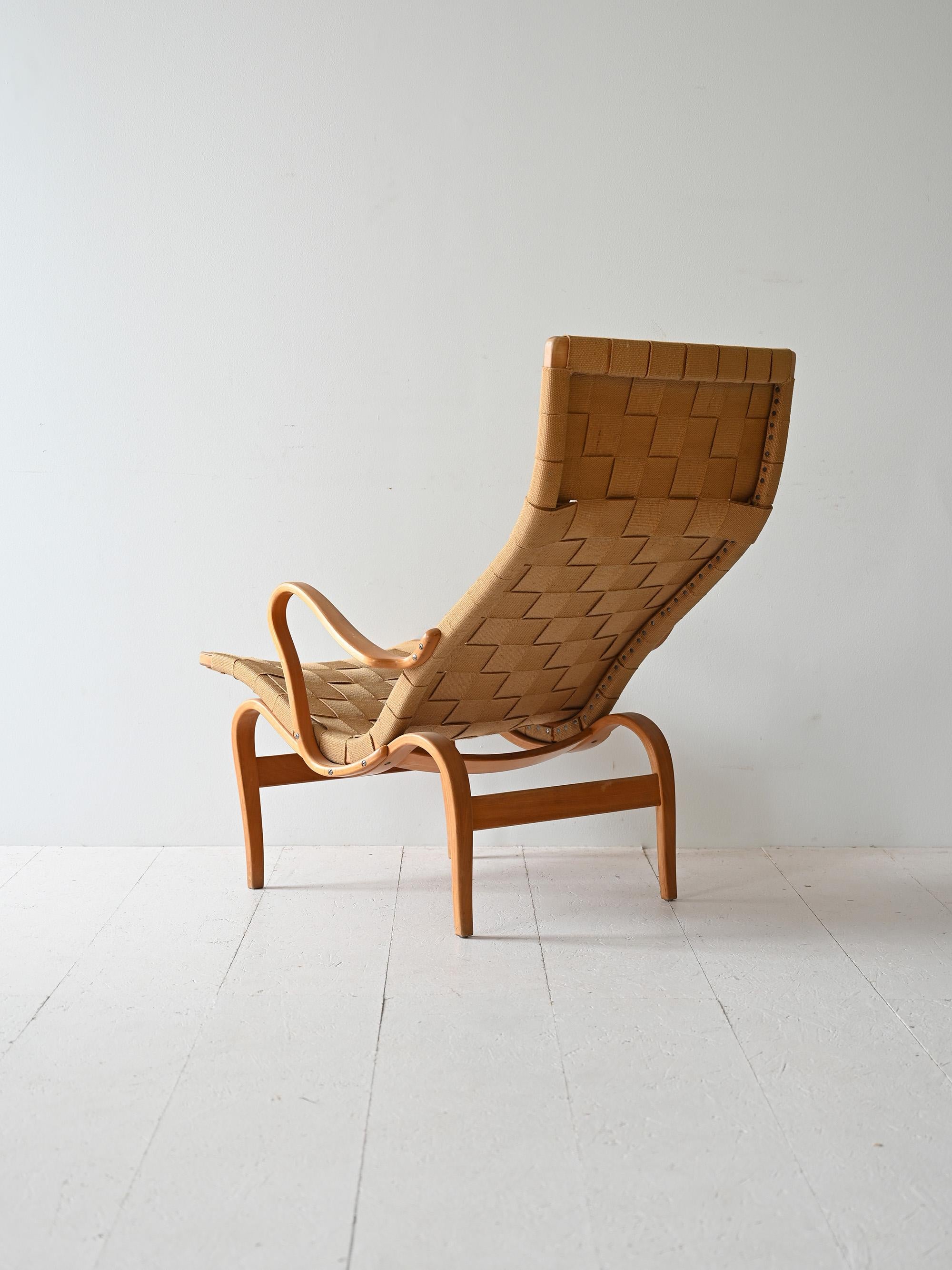 Sillón y reposapiés 