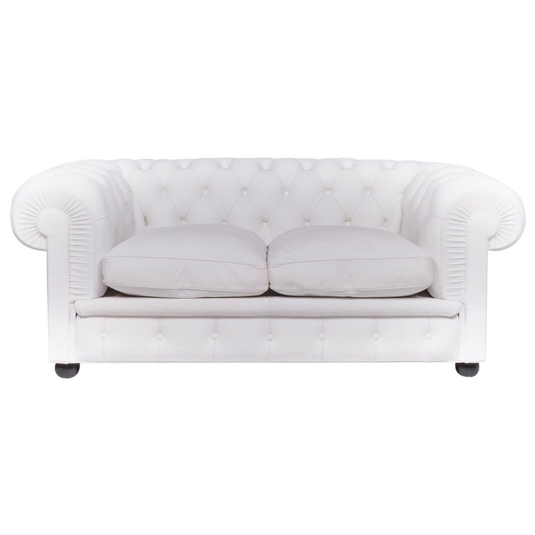 Poltrona Frau Chester Leather Sofa White Two-Seat Couch Retro For Sale at  1stDibs