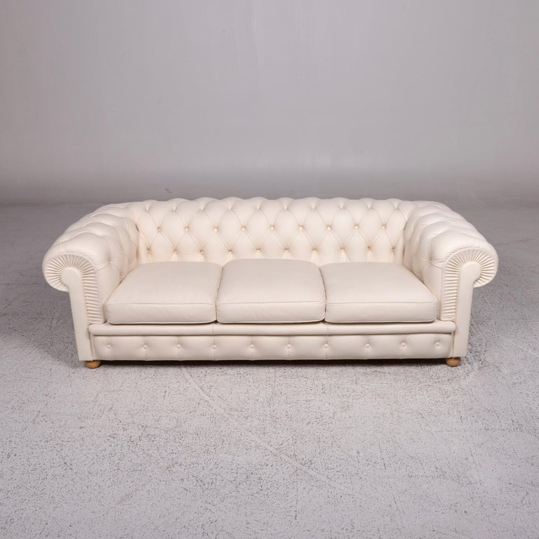 Poltrona Frau Chester Leder Sofa Creme Weiß Dreisitzer Retro Renzo Frau  Couch at 1stDibs