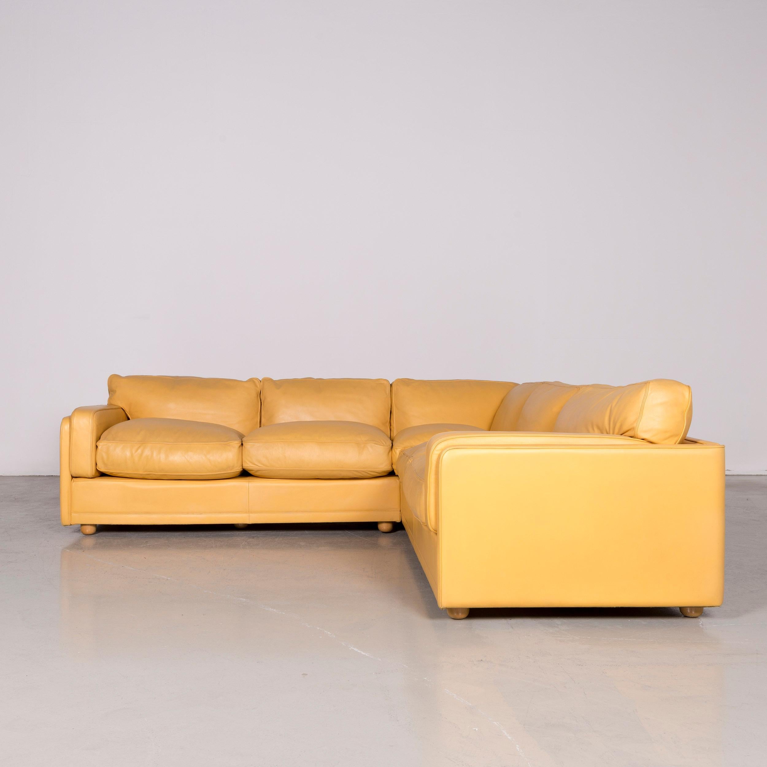 Poltrona Frau Designer Leather Corner Couch Sofa Yellow In Good Condition For Sale In Cologne, DE