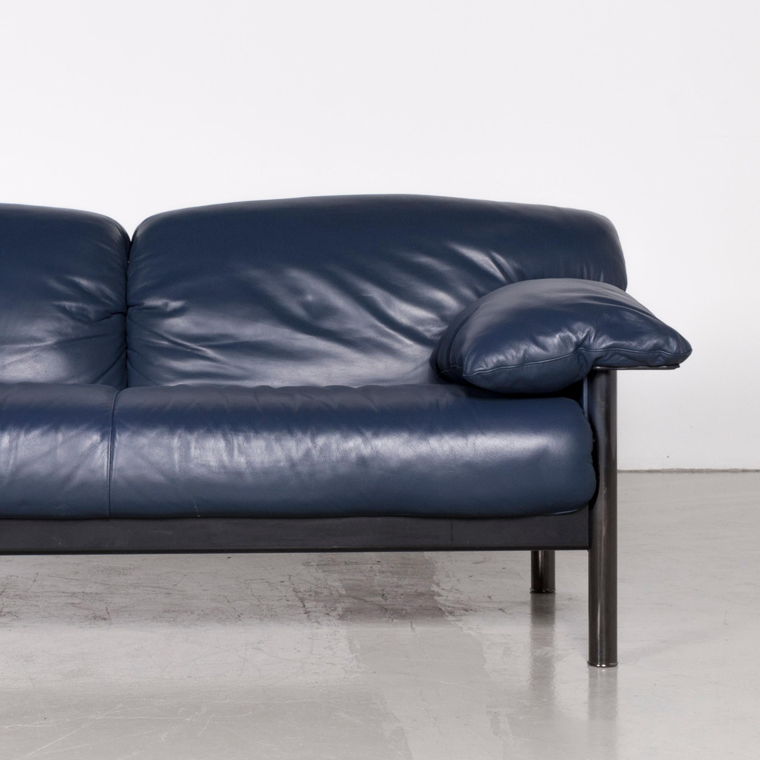 Poltrona Frau Designer Leather Sofa Blue Genuine Leather Two-Seat Couch In Good Condition In Cologne, DE
