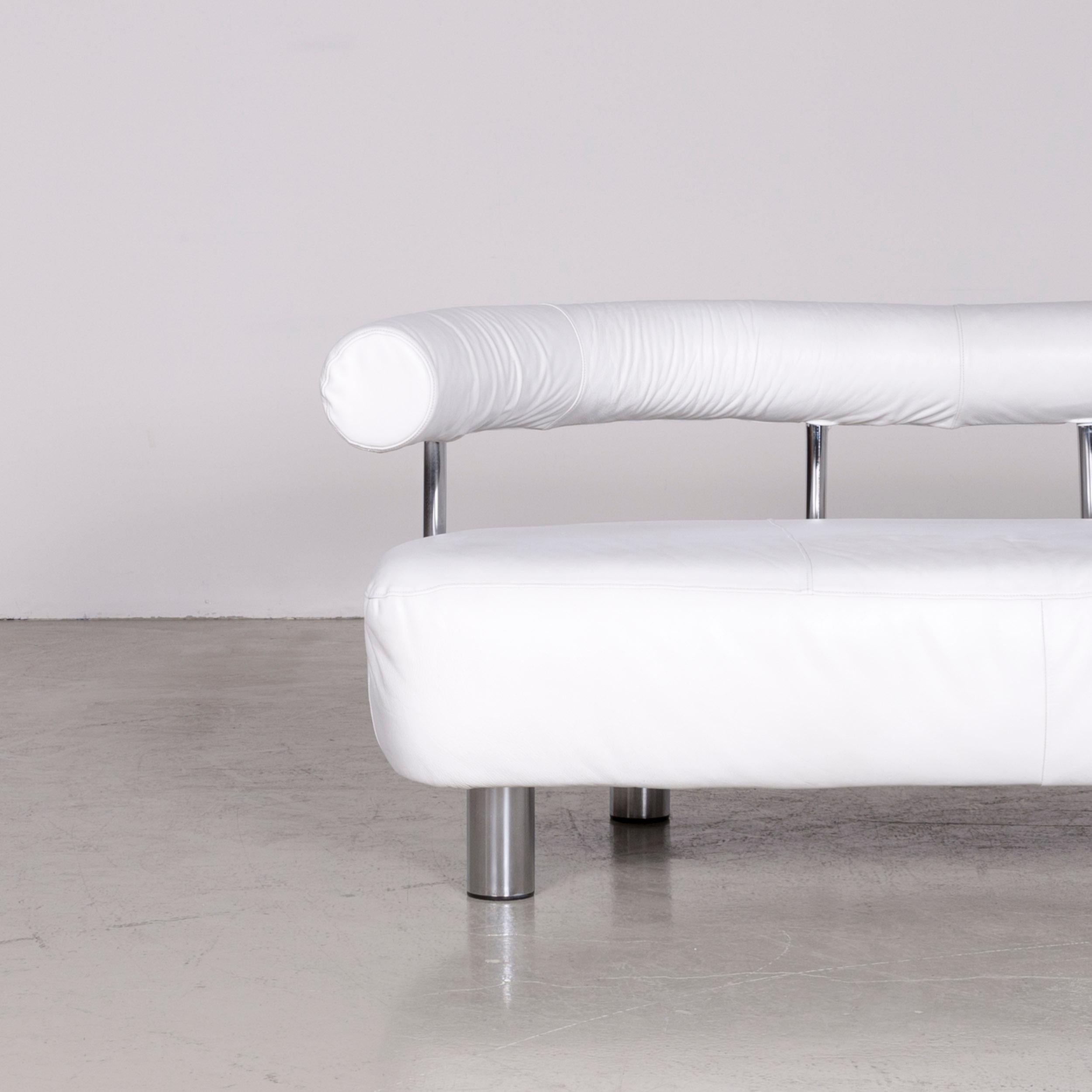 Poltrona Frau Designer Leather Two-Seat Couch White Sofa In Good Condition For Sale In Cologne, DE