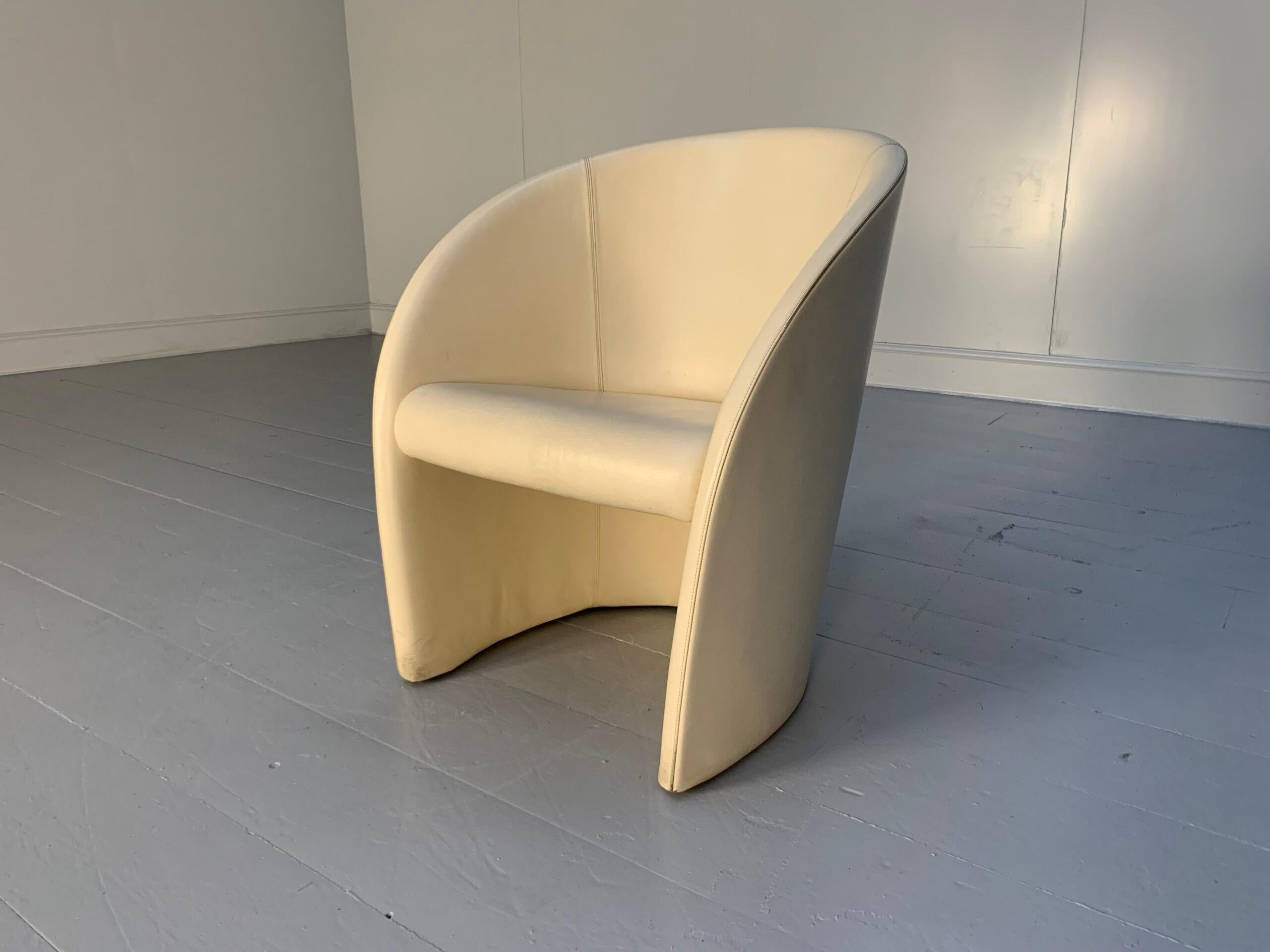 L'offre porte sur un rare et magnifique fauteuil 