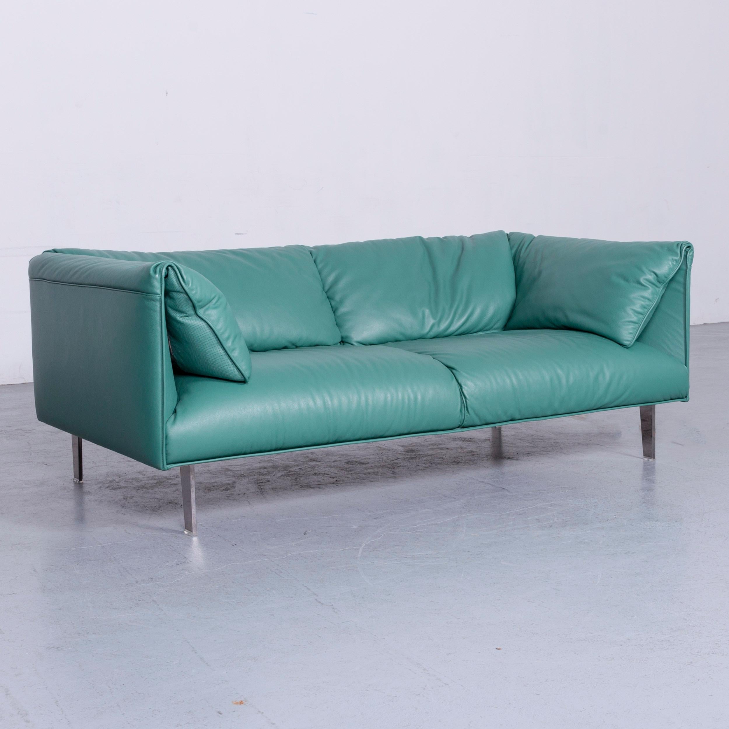 We bring to you an Poltrona Frau John-John designer leather sofa in mint two-seat.