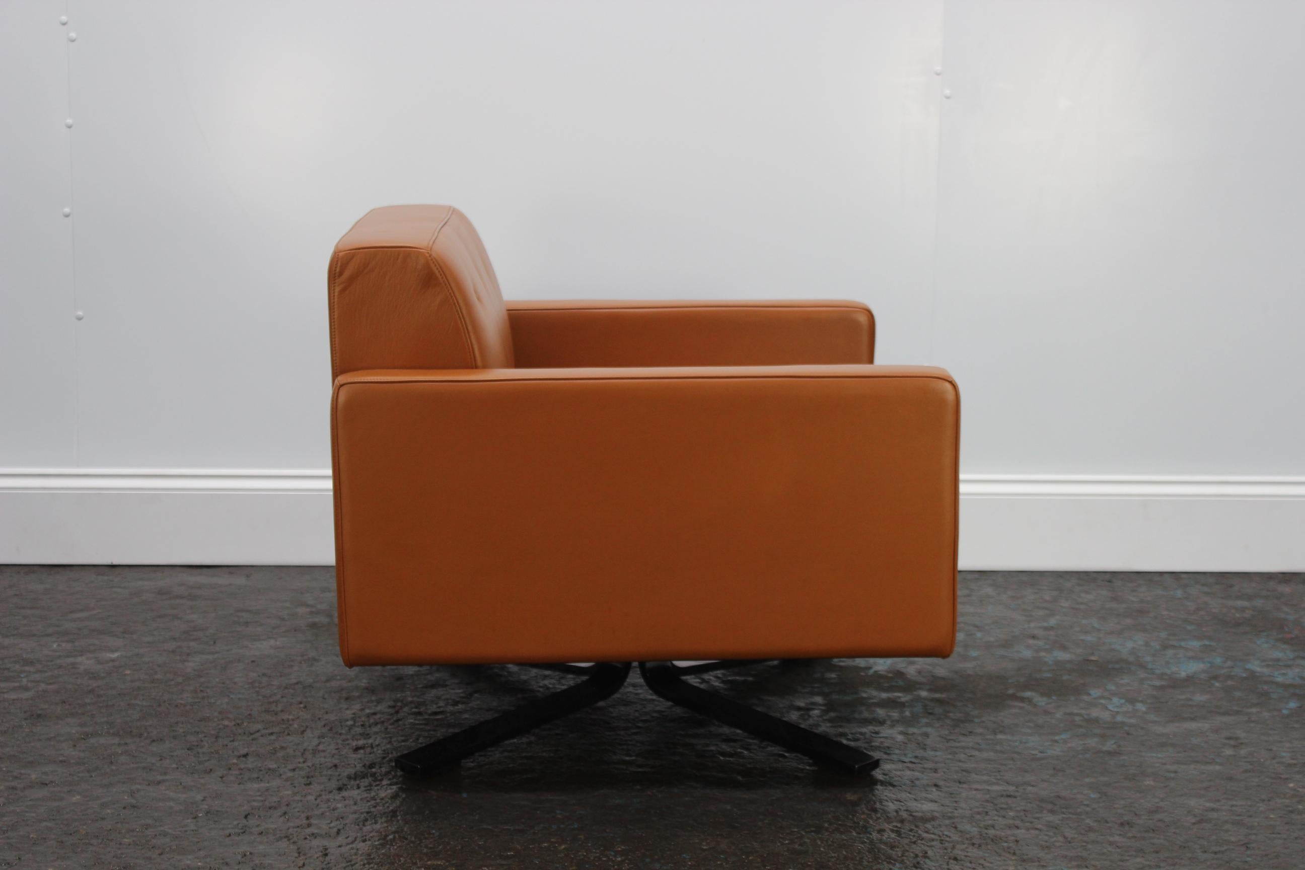 poltrona frau leather chair