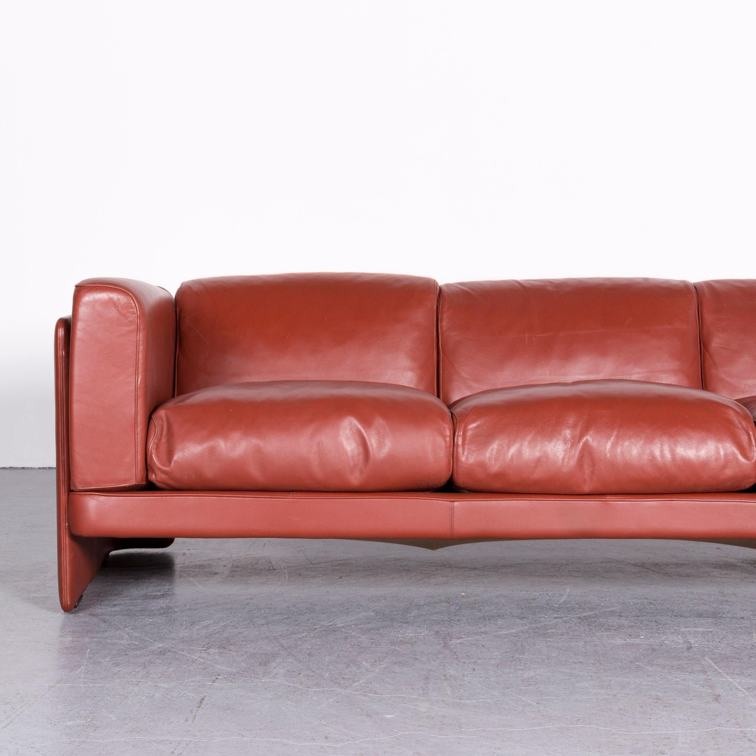 Poltrona Frau Le Chapanelle Designer Leather Sofa Orange by Tito Agnoli In Good Condition For Sale In Cologne, DE