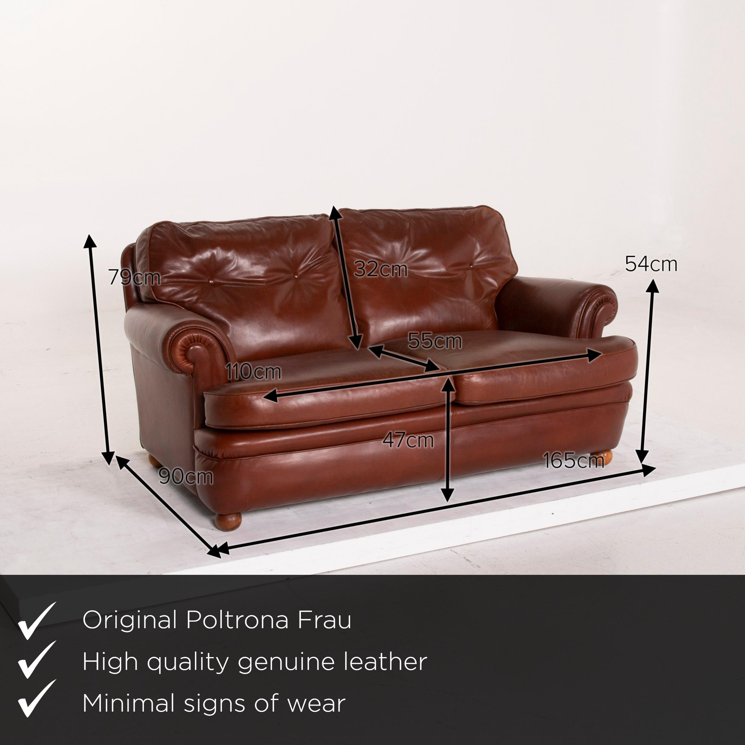 We present to you a Poltrona Frau leather sofa cognac two-seat.

 

 Product measurements in centimeters:
 

Depth 90
Width 175
Height 79
Seat height 47
Rest height 54
Seat depth 55
Seat width 110
Back height 32.