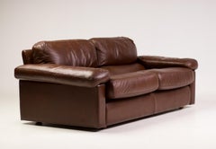 Poltrona Frau 'Petronio' Two-Seat Sofa, Chestnut Leather, Premium Collection '77