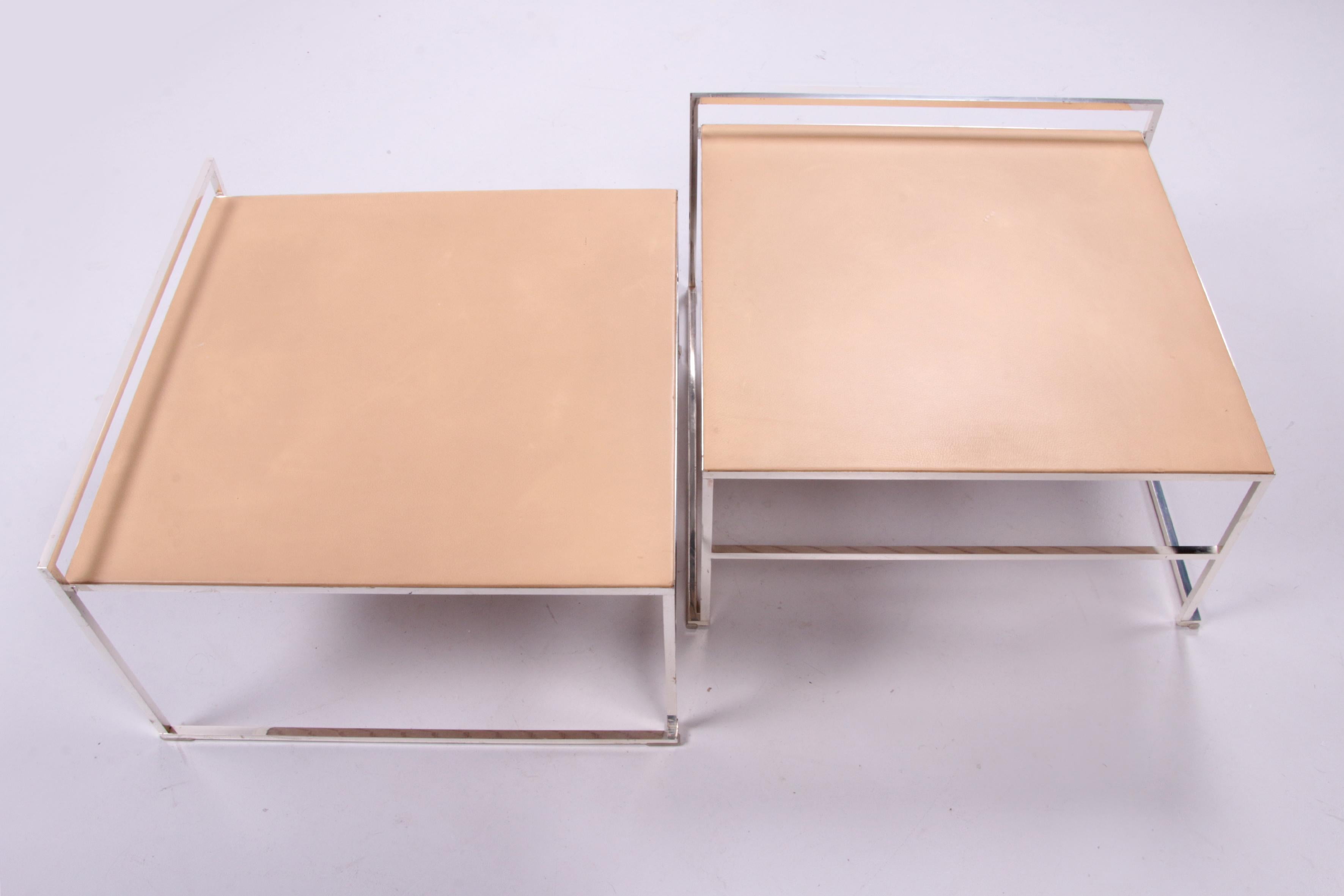 Poltrona Frau Set of 2 Side Tables with Leather Top 1970, Italy For Sale 5