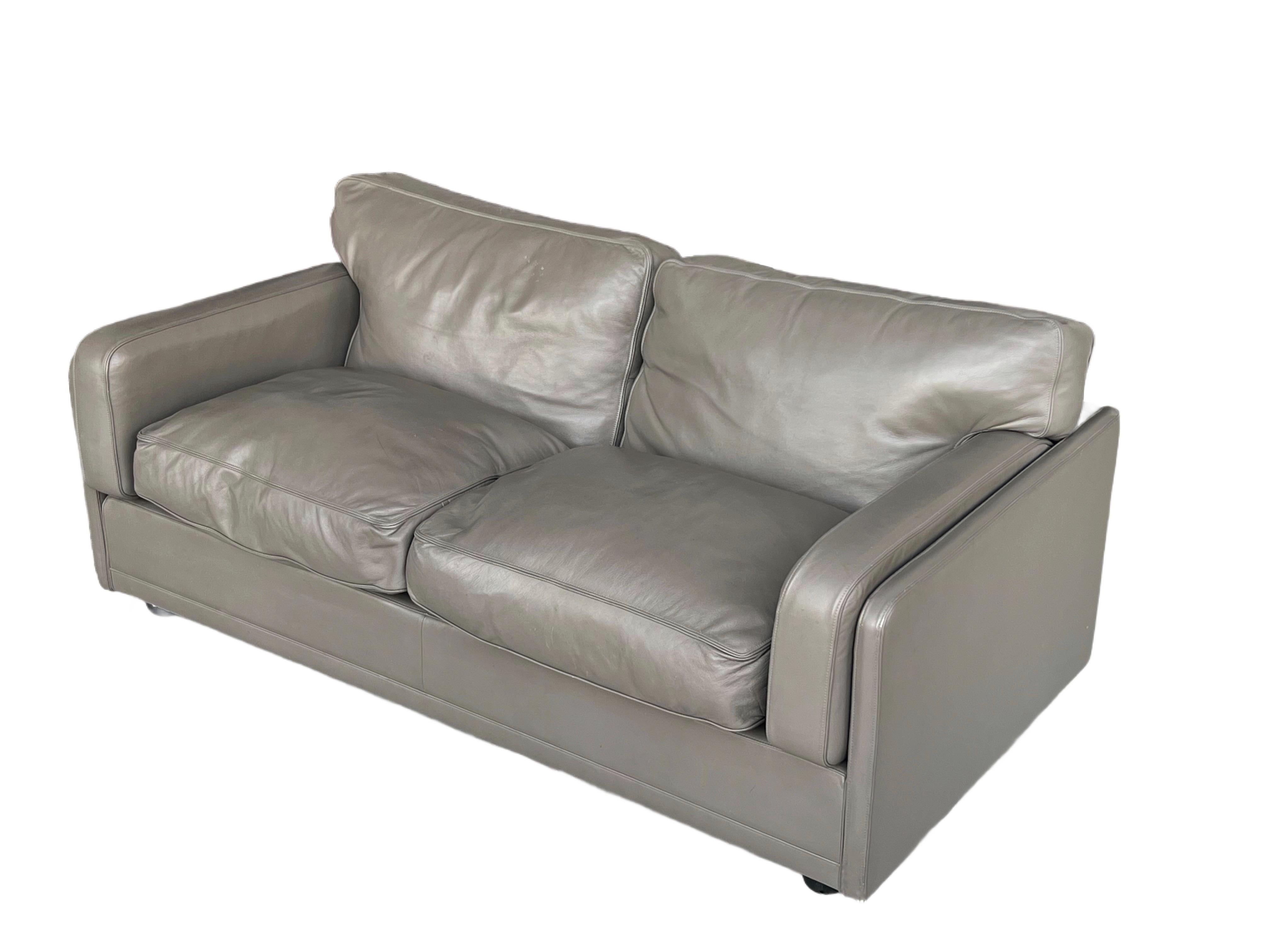 Poltrona Frau Socrate Leather Sofa Down Pillows 3