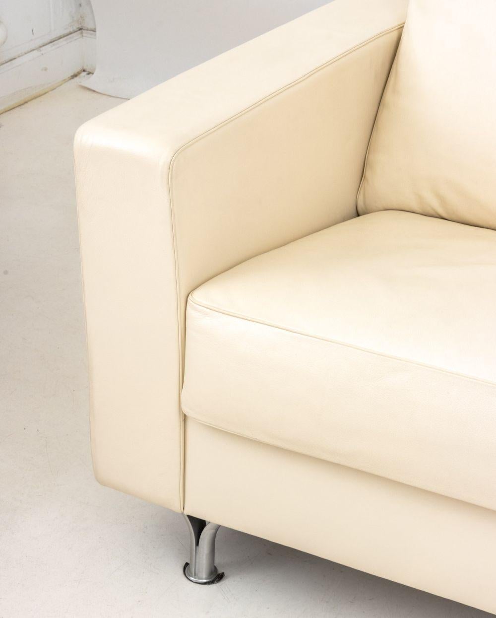 Poltrona Frau Sofá cama de piel blanco Moderno en venta