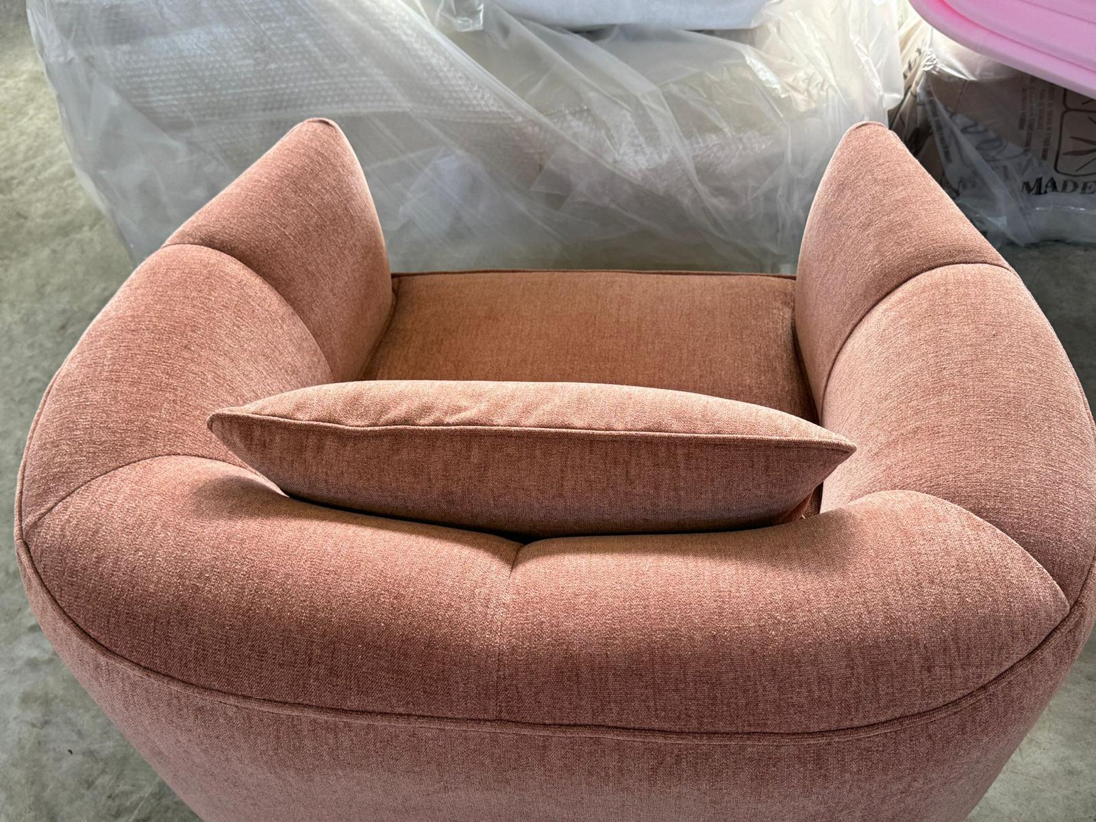 Contemporary Gaia fabric armchair with back cushion For Sale