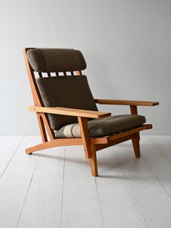 GE 375 Armchair by Hans Wegner for Getama