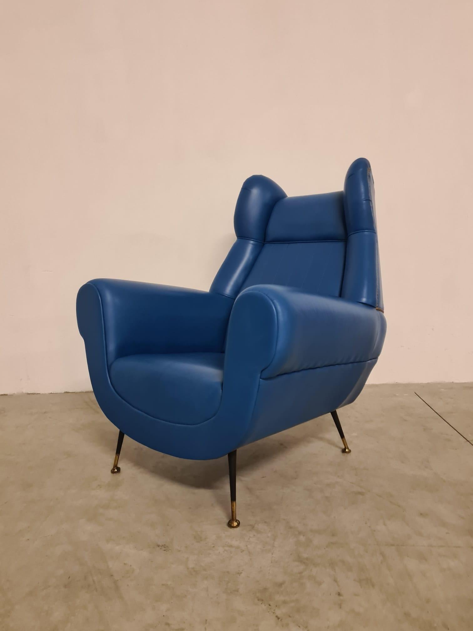 European Gigi Radice armchair in fine Italian leather For Sale