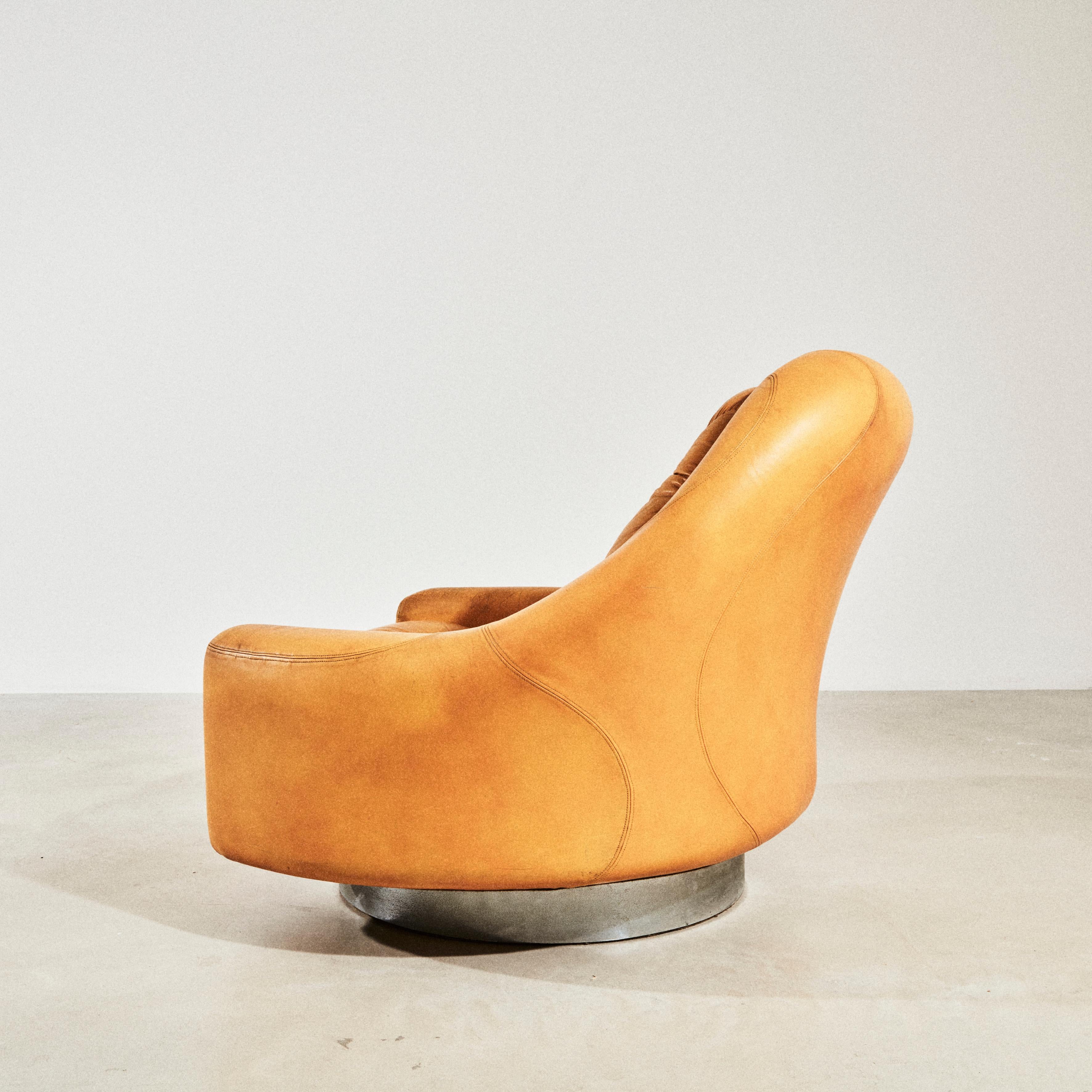 Fauteuil pivotant en cuir, design de Guido Faleschini pour Mariani v. 1975 en vente 11