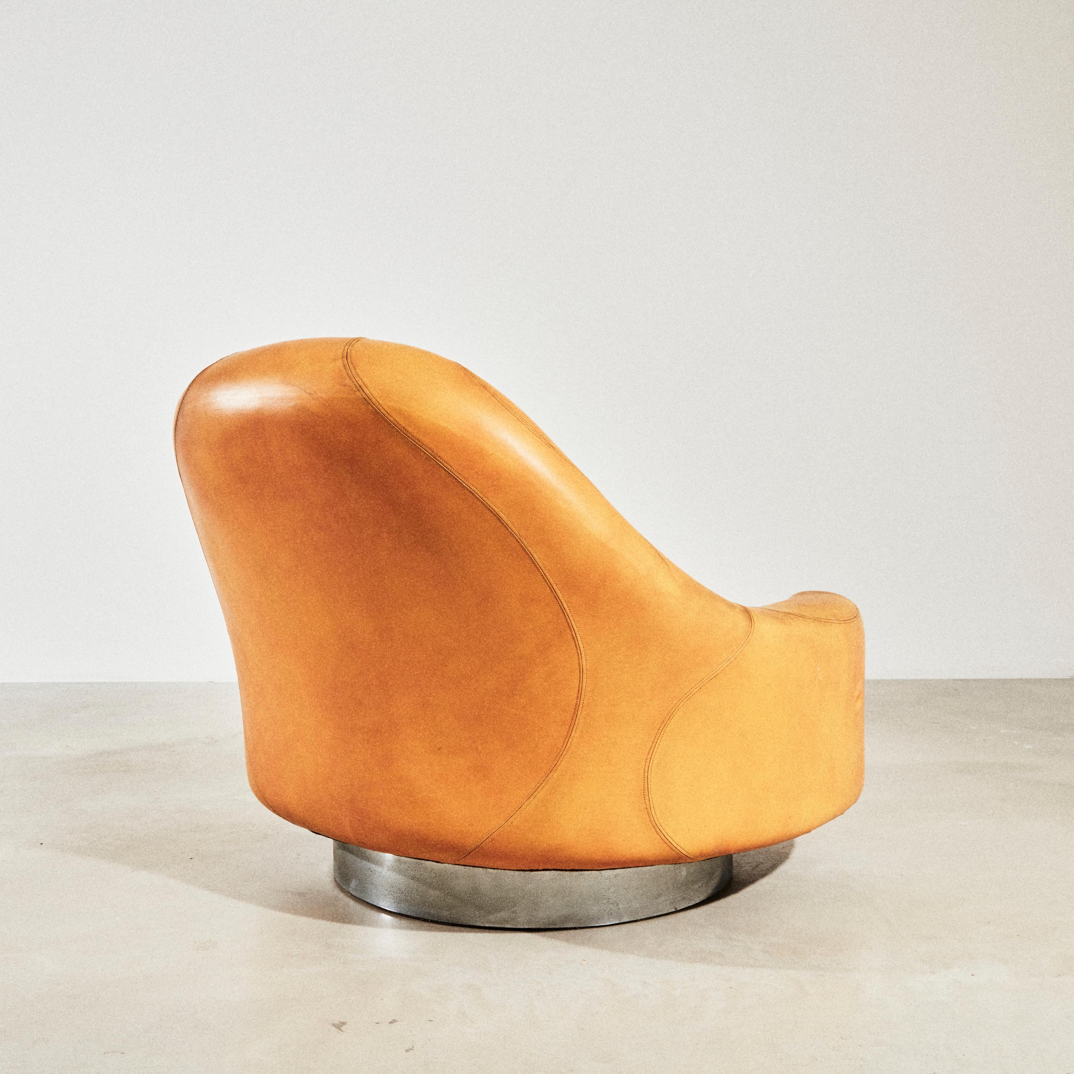 Mid-Century Modern Fauteuil pivotant en cuir, design de Guido Faleschini pour Mariani v. 1975 en vente