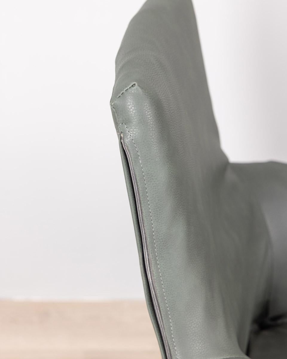 Cuir Fauteuil pivotant en cuir des années 1950, design Anonima Castelli en vente