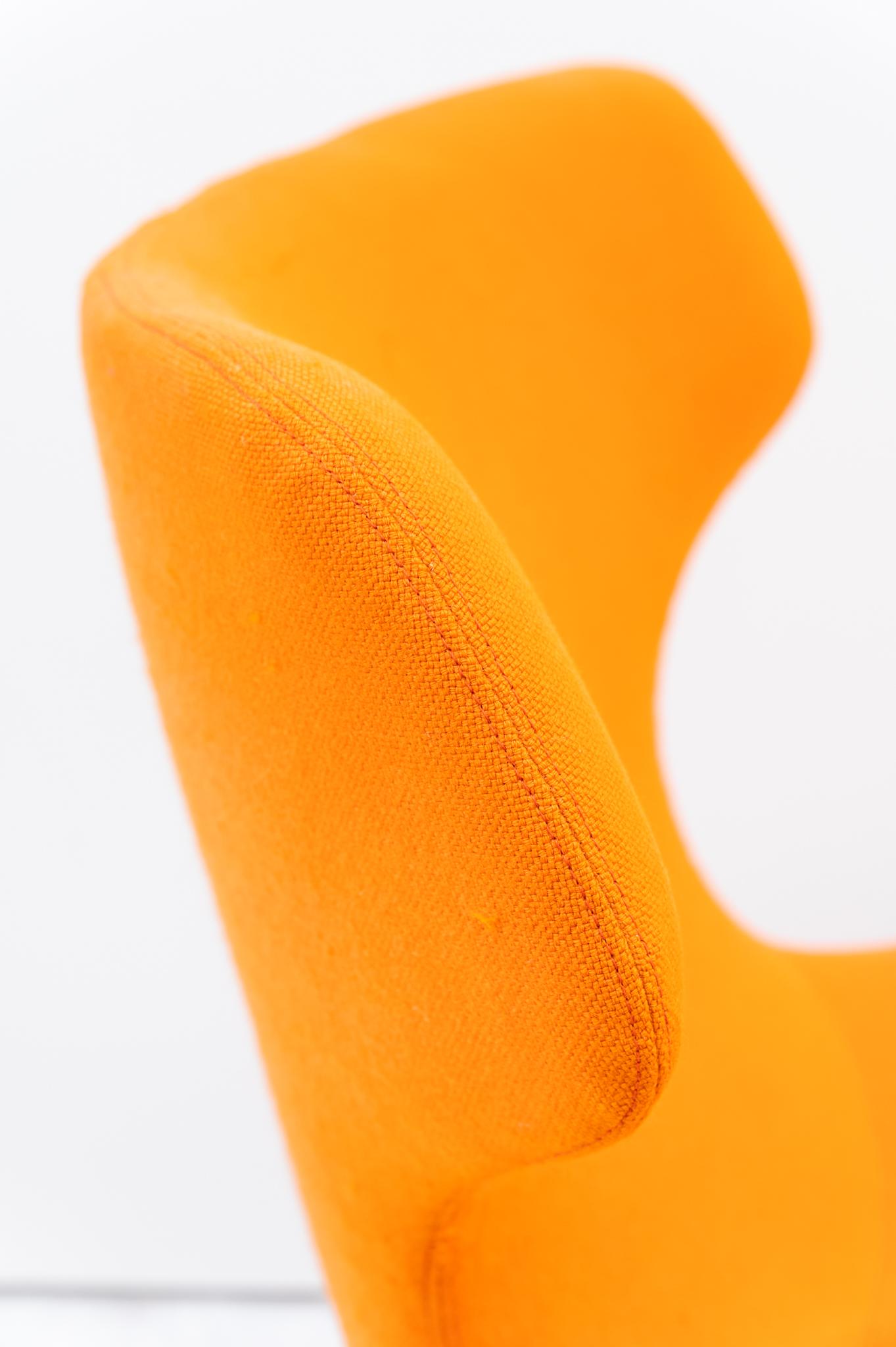 Contemporary Large armchair with  papilio pouf by B&B Italia, 2009s