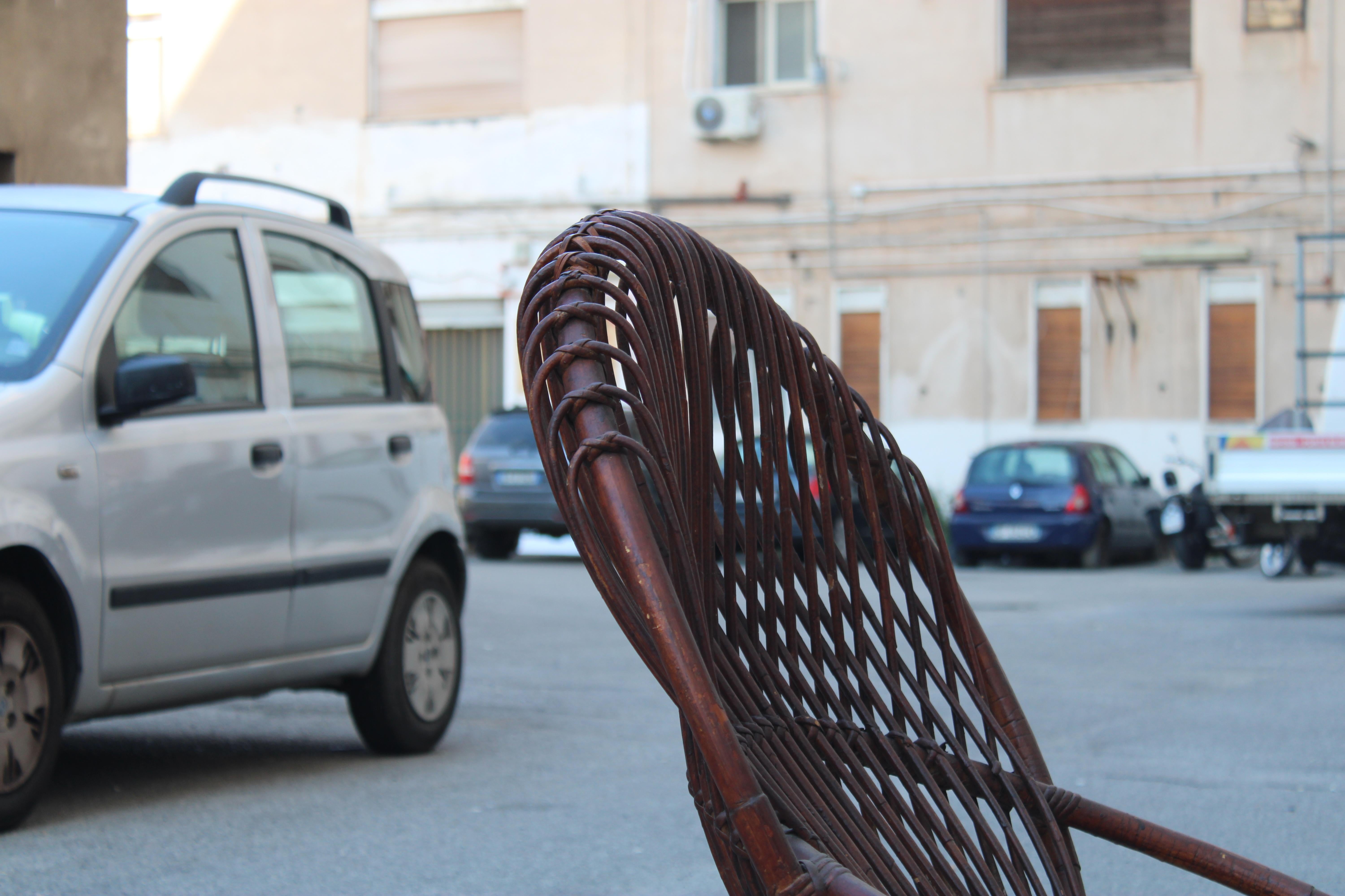 Sillón de bambú curvado  Tito Agnoli Años 50 Italia Mediados de siglo en venta 2