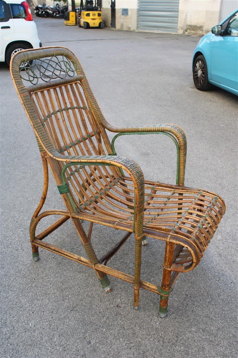 Poltrona molto particolare realizzata nei primi anni del 900 totalmente a mano in bambù con fili di colore verde.