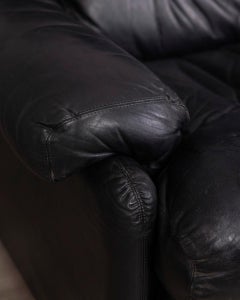 Poltrona in pelle vintage anni 70 Coronado design Tobia Scarpa per B&B Italia