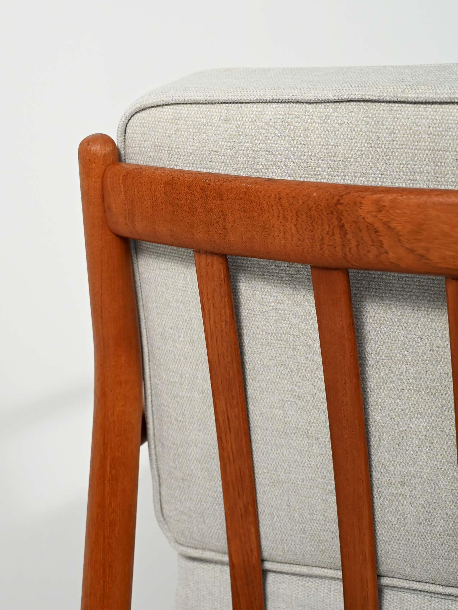 Danese Poltrona in teak di Grete Jalk in vendita