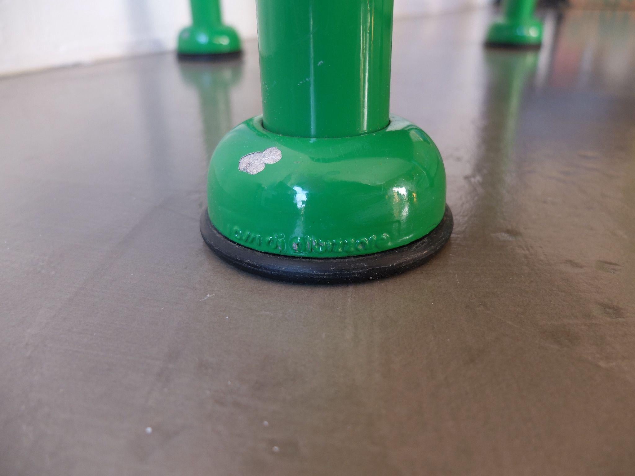 Poltrona in tessuto grigio e gambe in metallo di Rossi di Albizzate, 1990 ca en vente 1