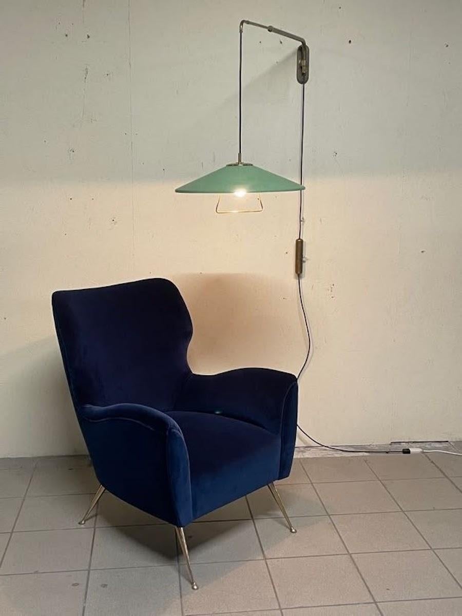 Blauer Samt-Sessel aus den 1950er Jahren (Italian) im Angebot