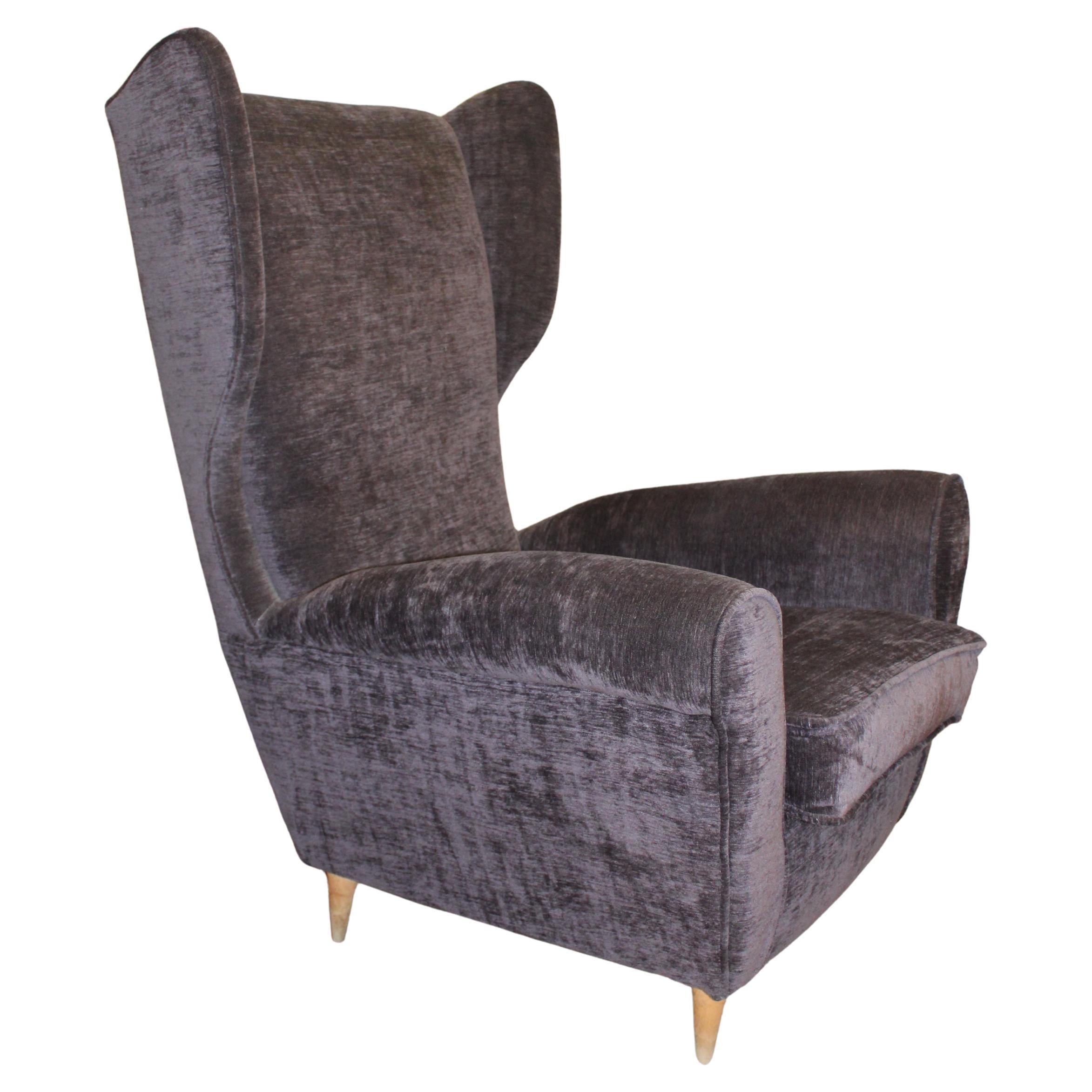 Sillón italiano con orejas Paolo Buffa 1950 Terciopelo gris Pies de madera