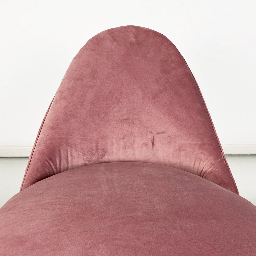  Italian upholstered armchair, pink velvet and curved metal, 1950s For Sale 2