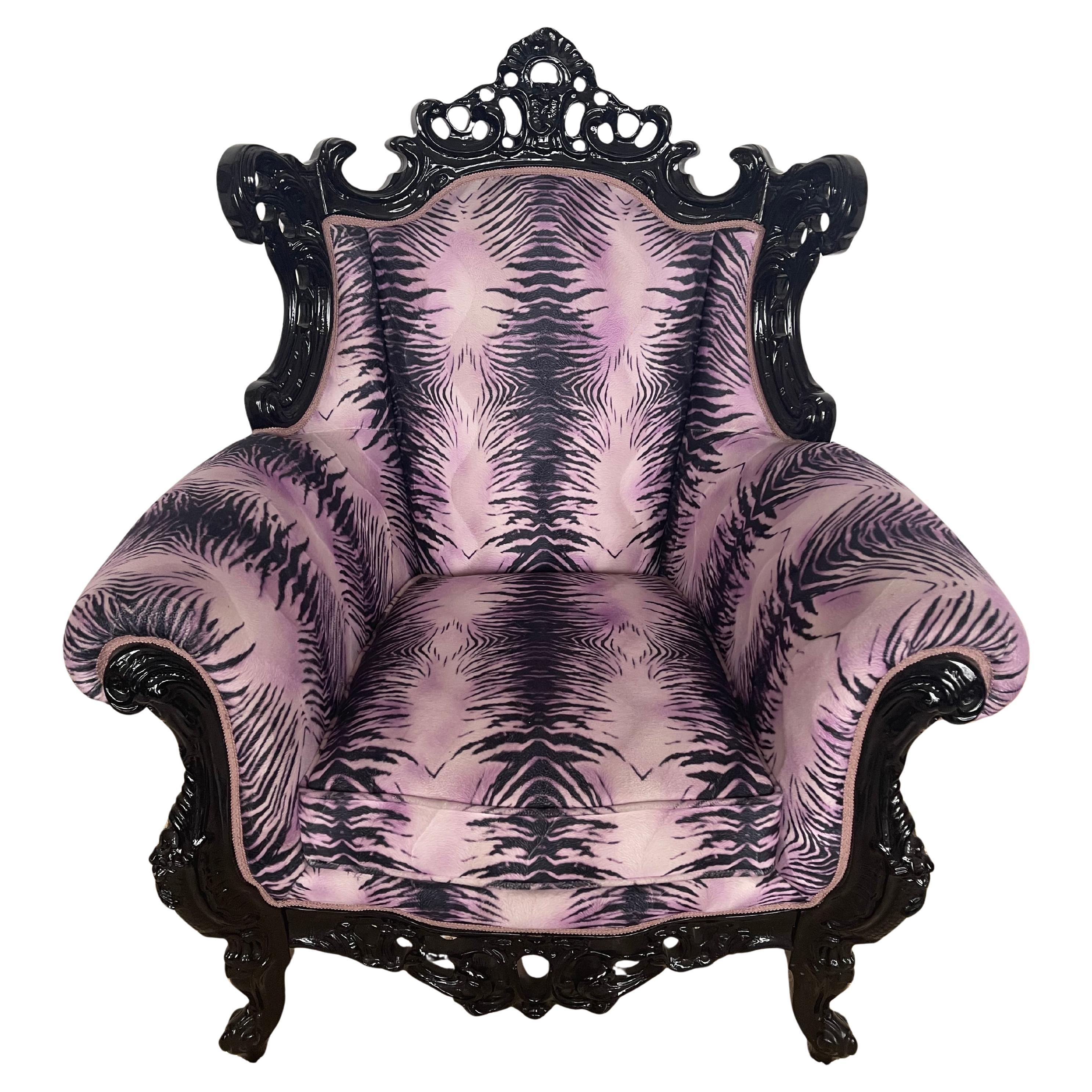 Italian French-style purple leopard print armchair by Domenico Rugiano For Sale