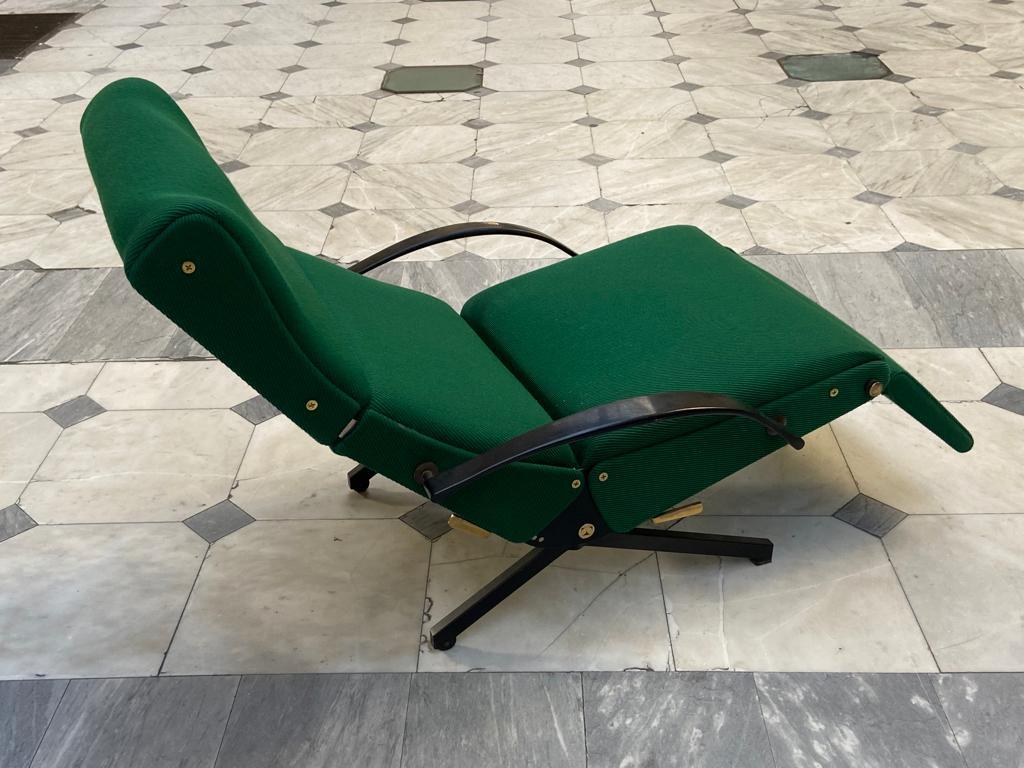 Chaise longue Poltrona P40 du designer Osvaldo Borsani pour Tecno en vente 1