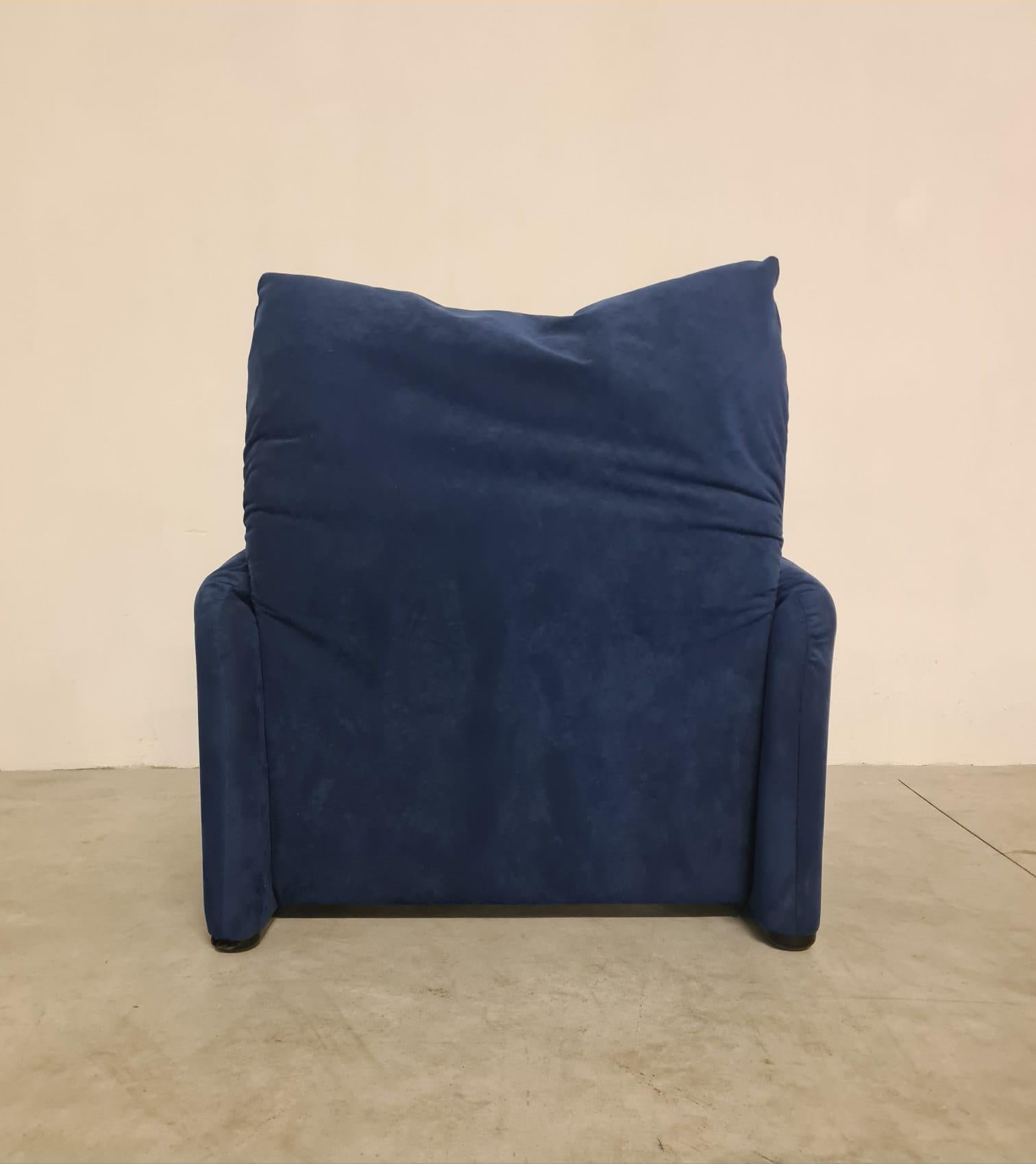 Maralunga Sessel mit Hocker von Vico Magistretti für Cassina im Angebot 4
