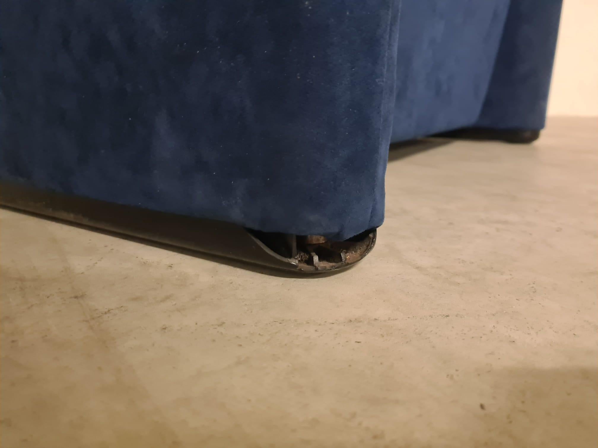 Maralunga Sessel mit Hocker von Vico Magistretti für Cassina im Angebot 5