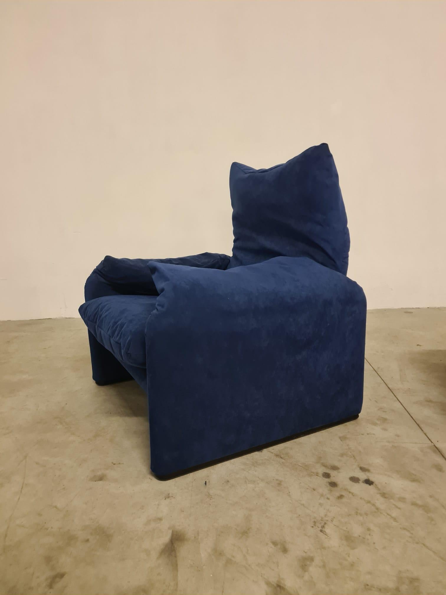 Maralunga Sessel mit Hocker von Vico Magistretti für Cassina im Angebot 8