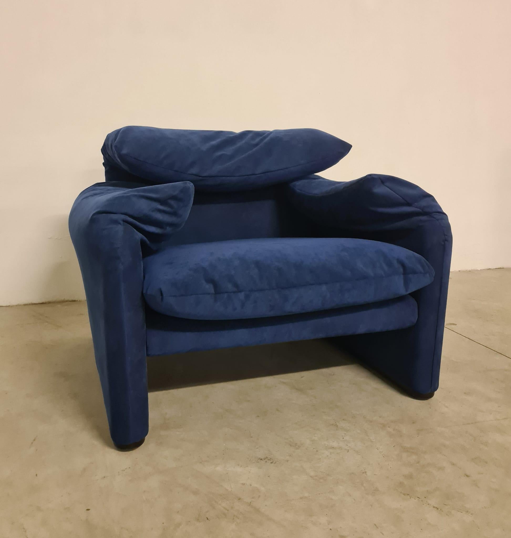 Maralunga Sessel mit Hocker von Vico Magistretti für Cassina im Angebot 10