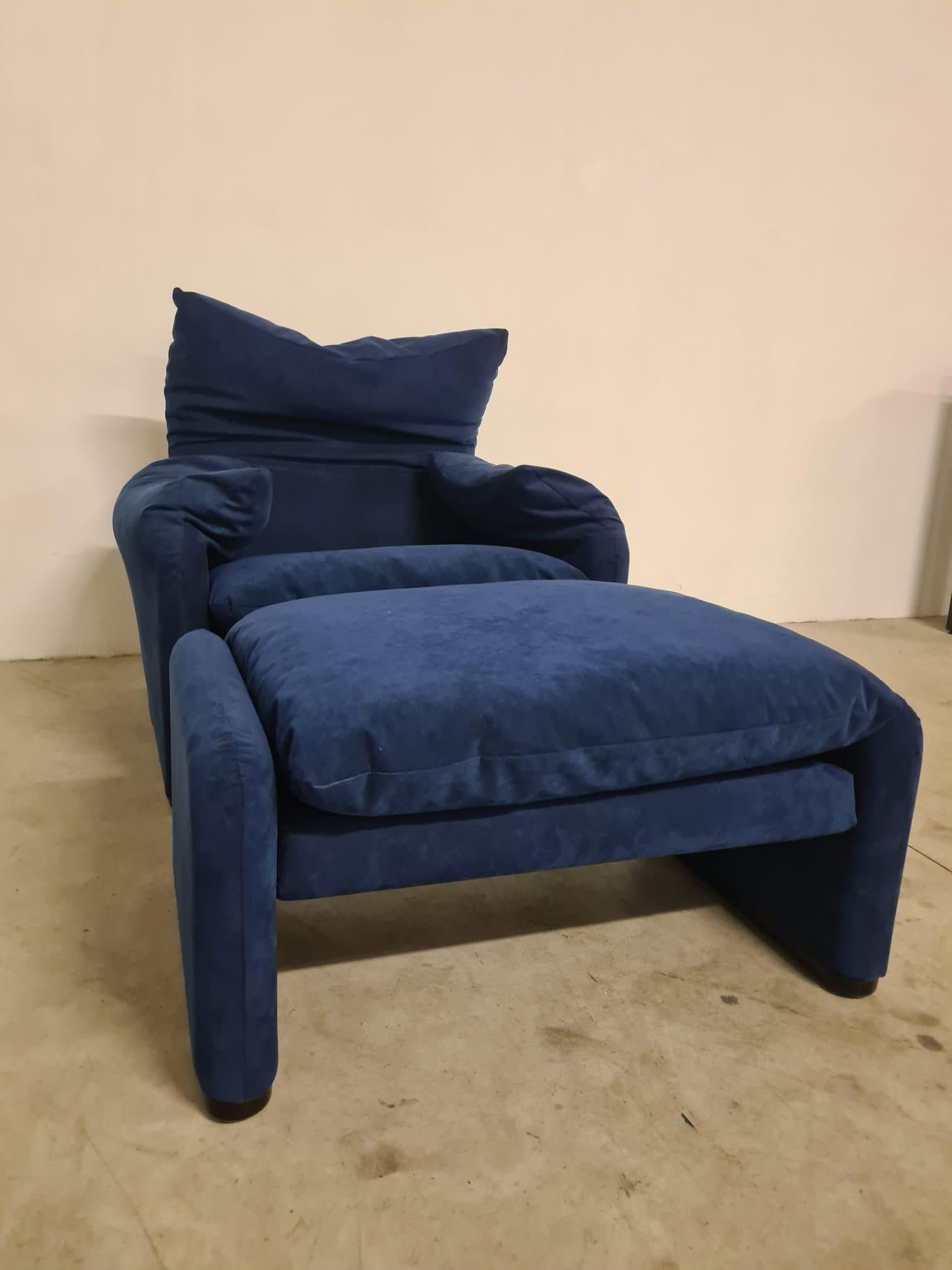 Maralunga Sessel mit Hocker von Vico Magistretti für Cassina im Angebot 14
