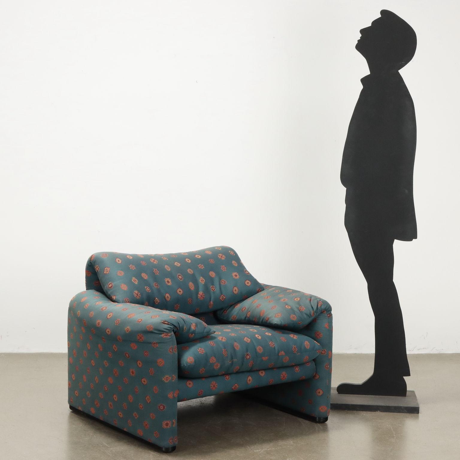 Mid-Century Modern 'Maralunga' armchair by Vico Magistretti for Cassina Anni 80s