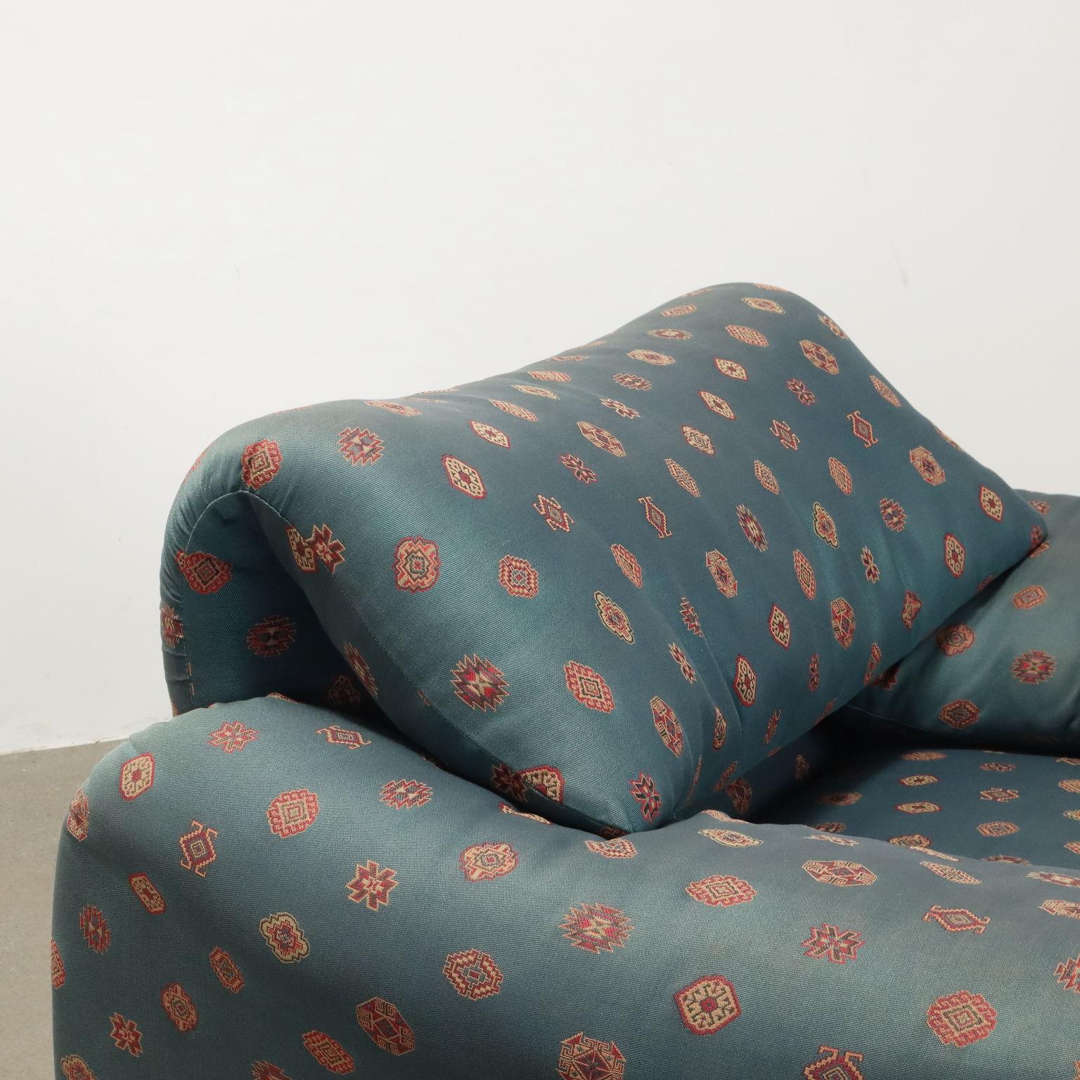 Italian 'Maralunga' armchair by Vico Magistretti for Cassina Anni 80s