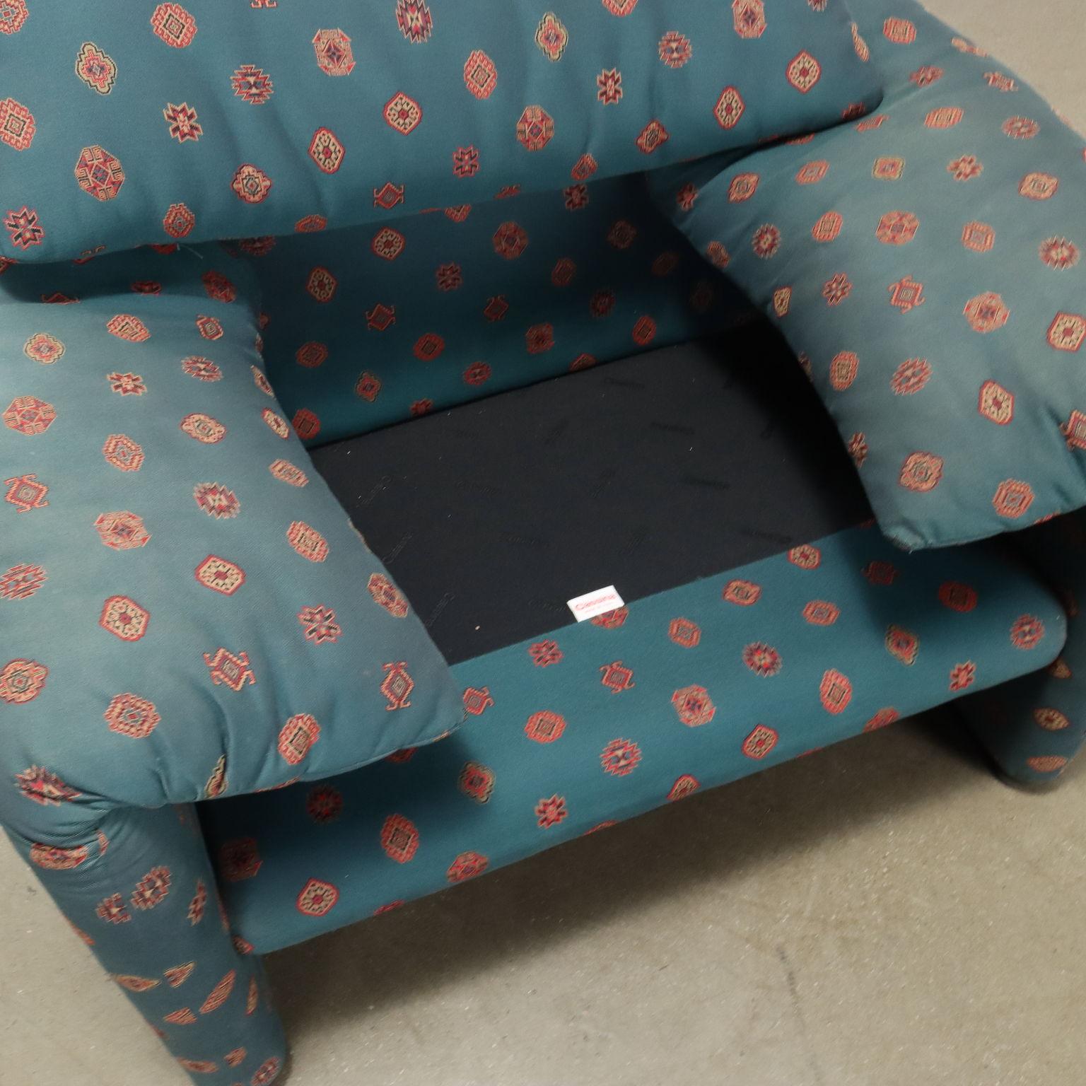 'Maralunga' armchair by Vico Magistretti for Cassina Anni 80s 2